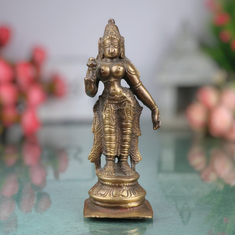 Handcrafted Brass Parvati Idol – Gauri Uma Shakti Devi Moorti for Pooja Room, Home Temple & Spiritual Decor,Brown, 6 Inch, 1 Piece