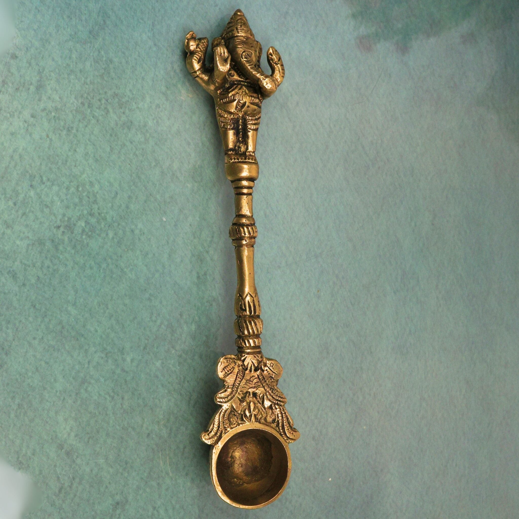 Brass Ganesh Theertha Spoon, Peetal Pital Temple Pooja Ladle, Ganesha Aarti Havan Spoon, Vinayaka Pittal Abhishekam Idol,Gold, 9 Inch, 1 Piece