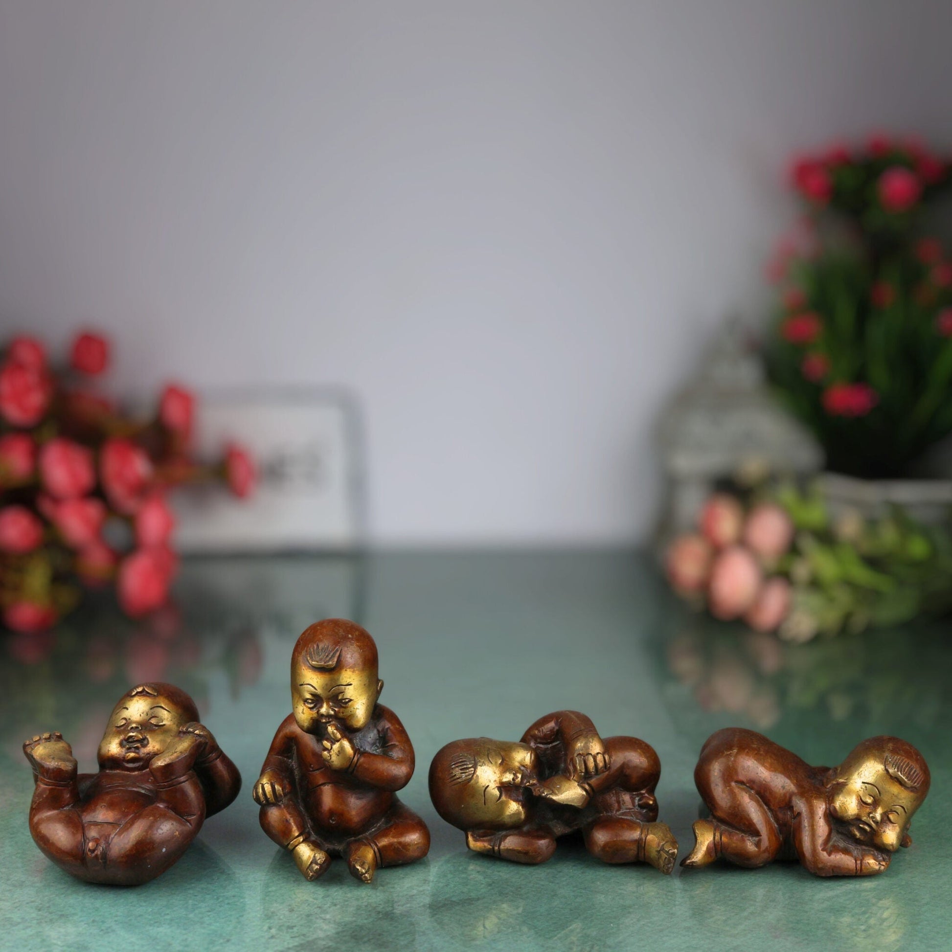 Brass Baby Showpiece, Peetal Infant Idol, Pital Newborn Figurine, Handcrafted Velli Decorative Statue,Red, 3.5 Inch, 1 Piece
