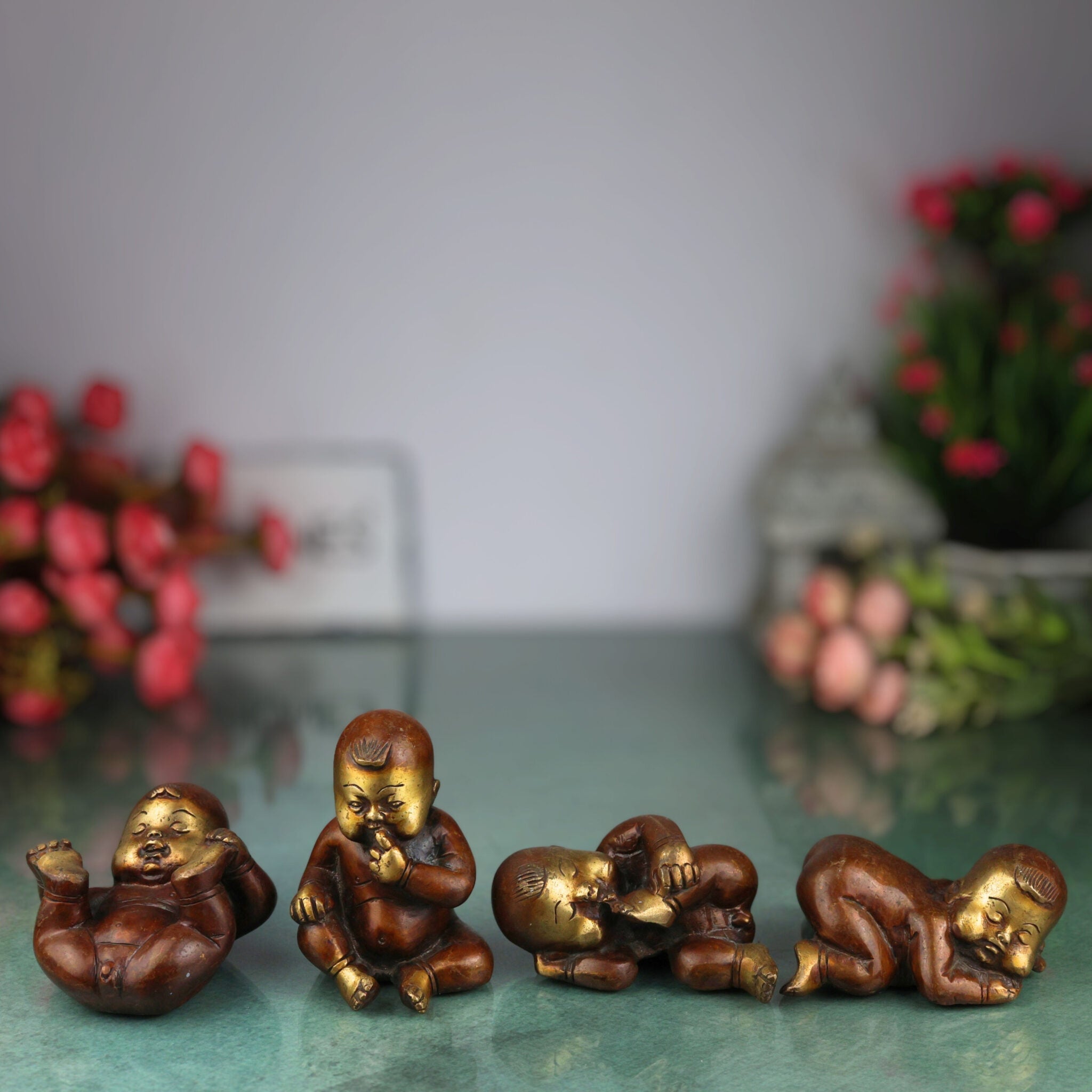 Brass Baby Showpiece, Peetal Infant Idol, Pital Newborn Figurine, Handcrafted Velli Decorative Statue,Red, 3.5 Inch, 1 Piece