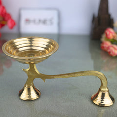 Brass Dhoop Dani, Peetal Sambrani Cup, Pital Dhoop Burner for Puja, Handcrafted Pittal Agarbatti Stand Hitale Dhoop Holder,Gold, 4.5 Inch, 1 Piece
