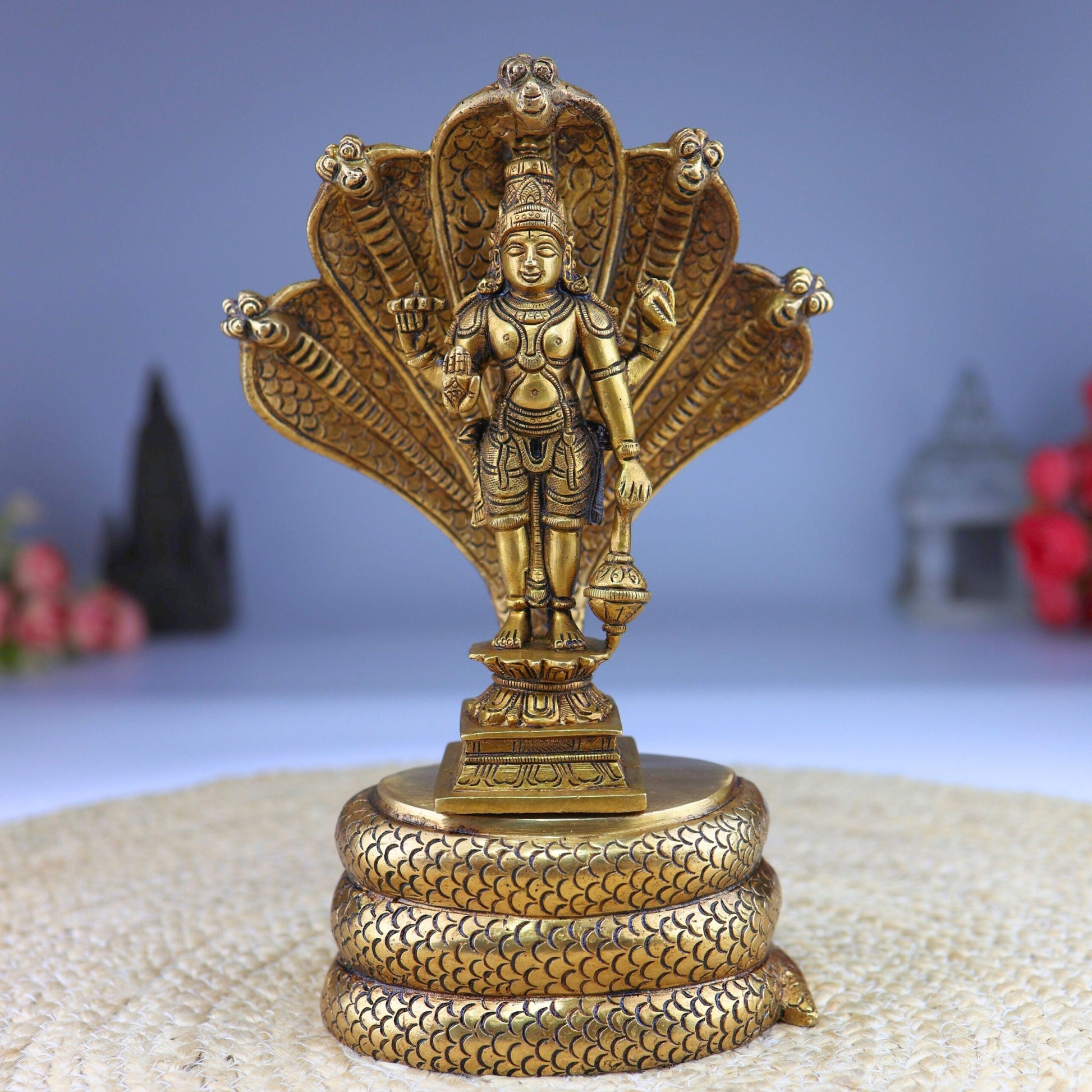 Brass Vishnu on Sheshnag Idol – Handcrafted Peetal Murti of Narayana, Balaji, Venkateshwara for Home, Temple, and Office Decor,Gold, 10.5 Inch, 1 Piece