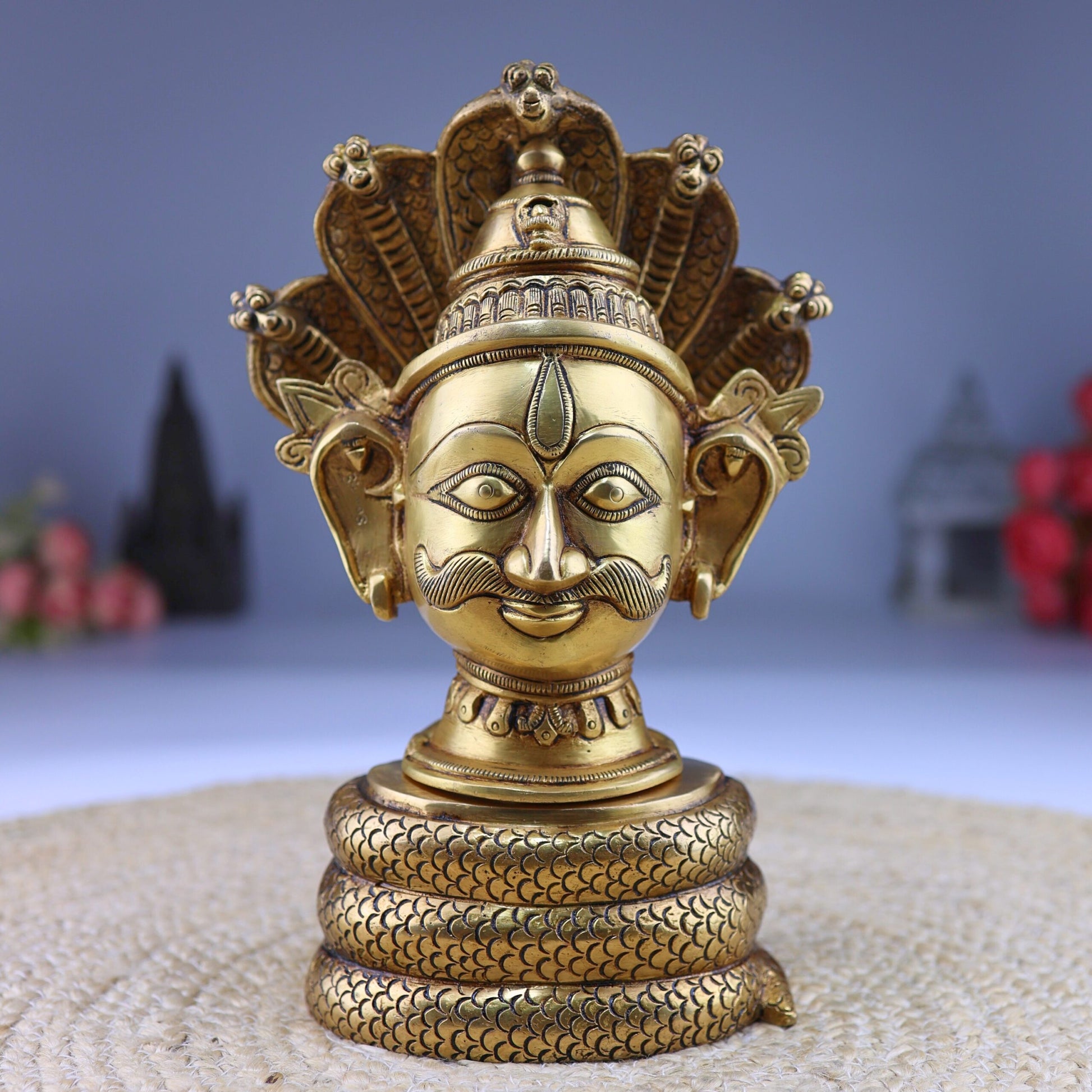 Brass Shiva Head on Sheshnag | Mahadev Face Idol | Bholenath Murti | Rudra Statue | Neelkanth Brass Face | Lord Shiva Idol for Home Decor, Temple & Puja,Gold, 10.5 Inch, 1 Piece