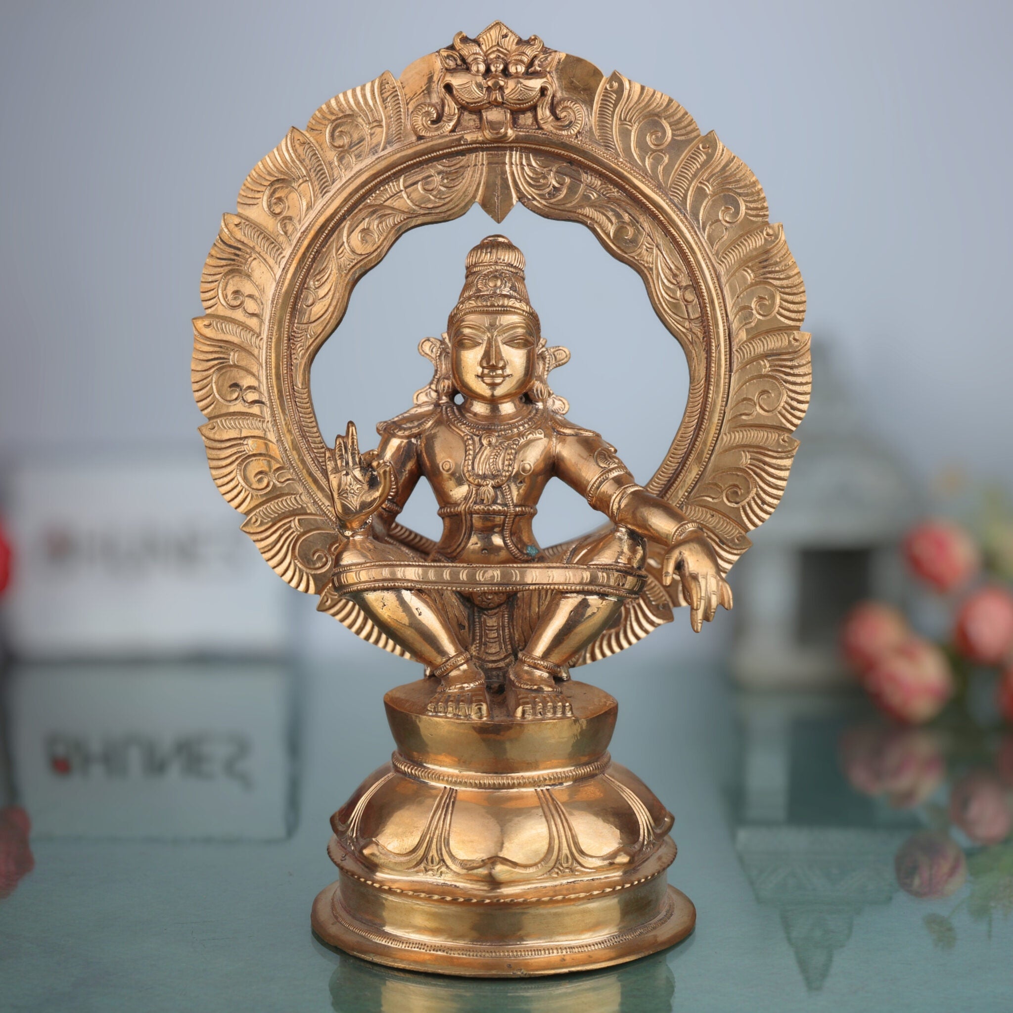 Swami Ayyappa Idol in Panchaloha Bronze – Handcrafted Manikanta Sastha Hariharaputra Murti with Prabhavali for Temple & Home Decor,Gold, 10.5 Inch, 1 Piece