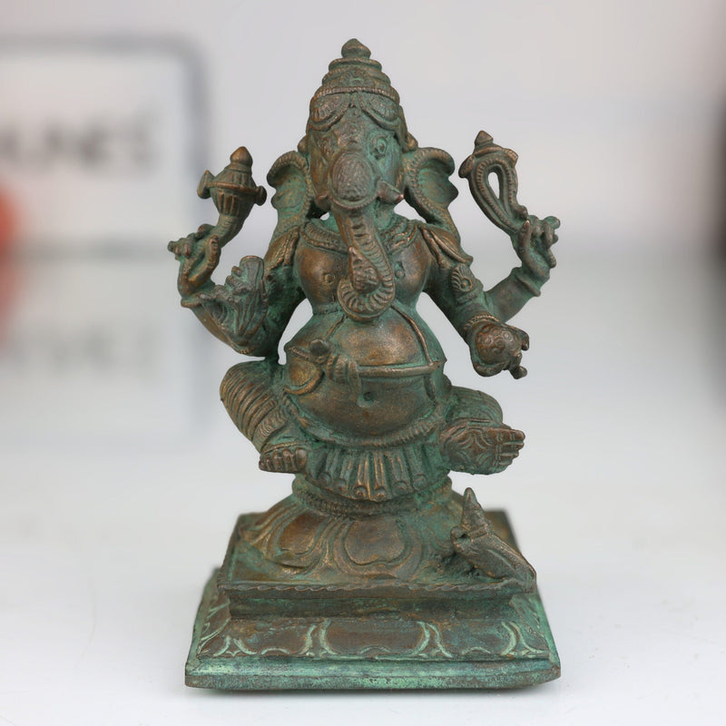 Handcrafted Bronze Ganesha Idol, Panchaloha Ganpati Vinayaka Murti, Vastu Pillaiyar Statue for Home, Pooja & Gift,Brown, 4.5 Inch, 1 Piece