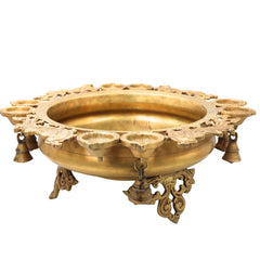Brass Urli Idol, Kerala Uruli Bowl for Pooja & Home Décor, Peetal Pittal Traditional Temple Urli,Gold, 6.5 Inch, 1 Piece
