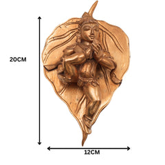 Bronze Panchaloha Bala Krishna on Leaf Idol – Ashtadhatu Gopala Kanha Murti, Handcrafted Chola Art Venugopala Statue for Home Temple Decor,Gold, 8 Inch, 1 Piece