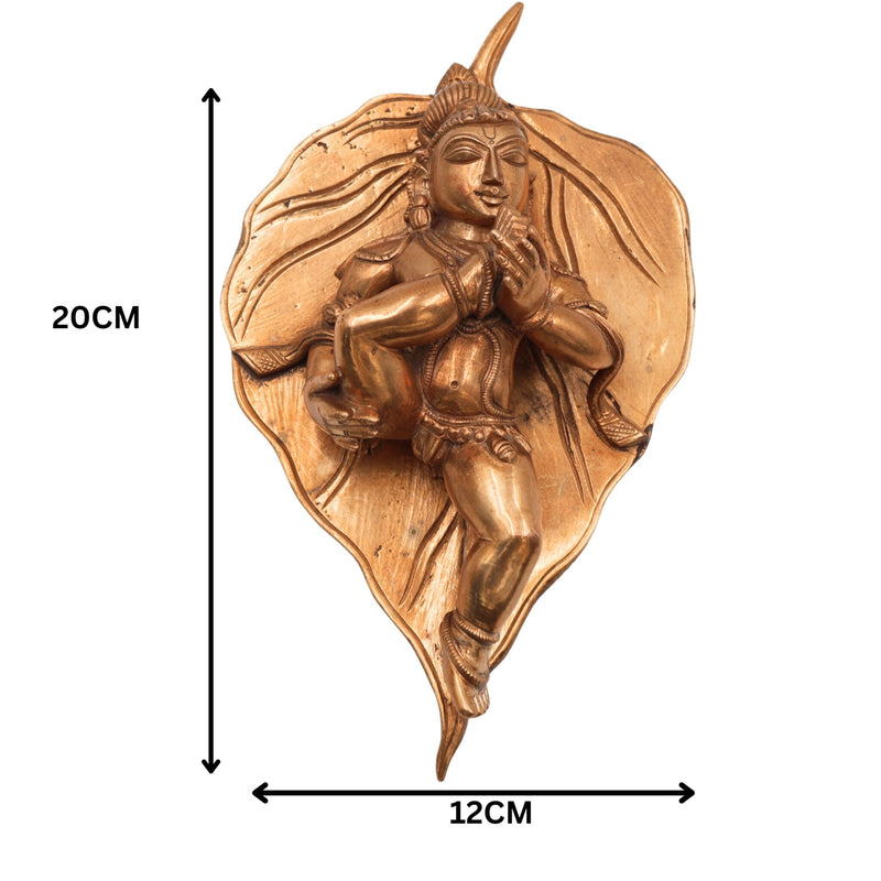 Bronze Panchaloha Bala Krishna on Leaf Idol – Ashtadhatu Gopala Kanha Murti, Handcrafted Chola Art Venugopala Statue for Home Temple Decor,Gold, 8 Inch, 1 Piece