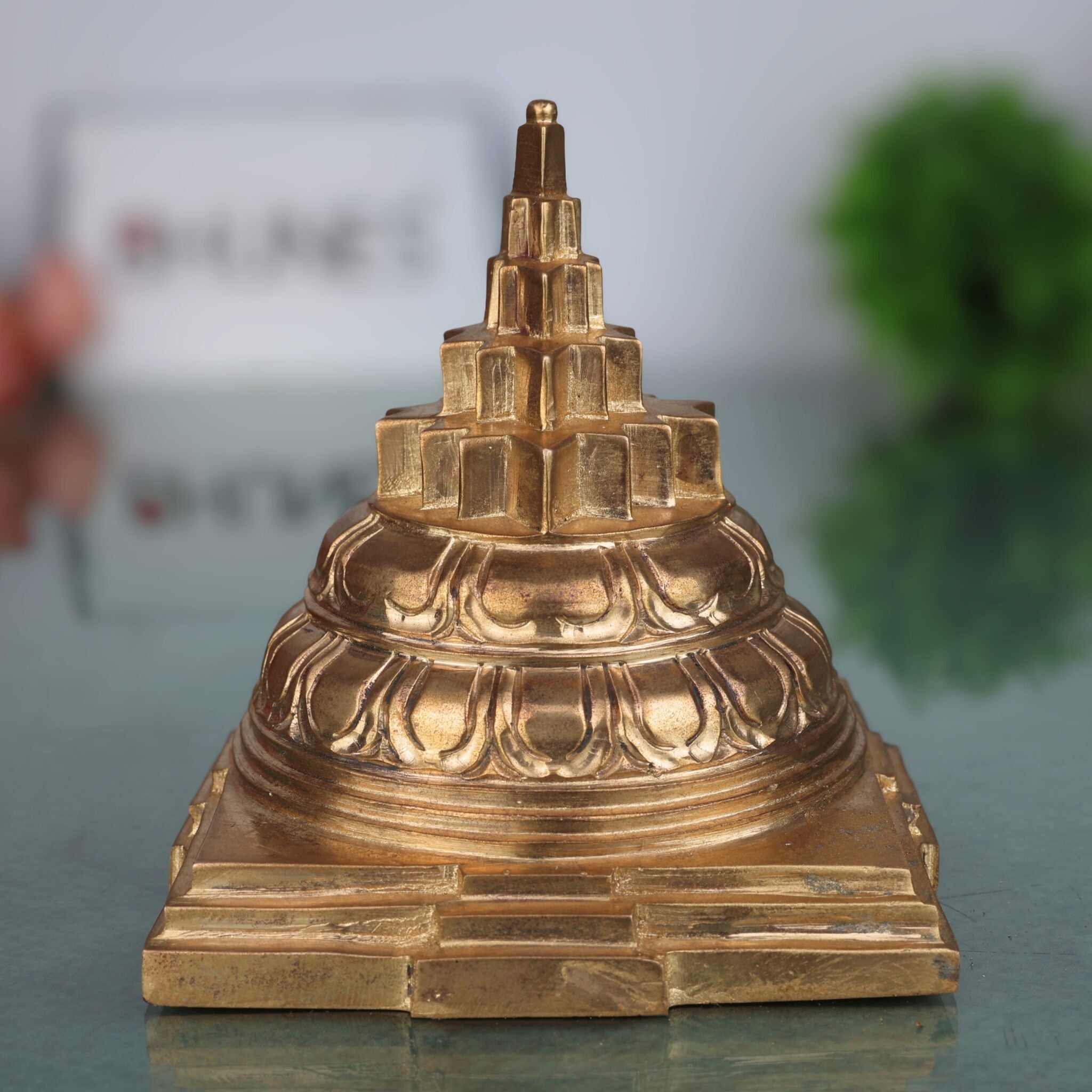 Panchaloha Bronze Shree Yantra Maha Meru Sri Chakra Meru Chakra Rajarajeshwari Laxmi Kubera Yantra for Wealth Health Prosperity – Handmade Chola Art,Gold, 4 Inch, 1 Piece