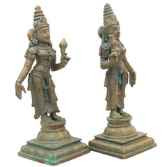 Handmade Panchaloha Sri Devi Bhu Devi Idols, Bronze Lakshmi Statue, Panchadhatu Goddess Sculpture for Pooja, Temple, Home Decor, Brown, 11.5 Inch, 1 Piece