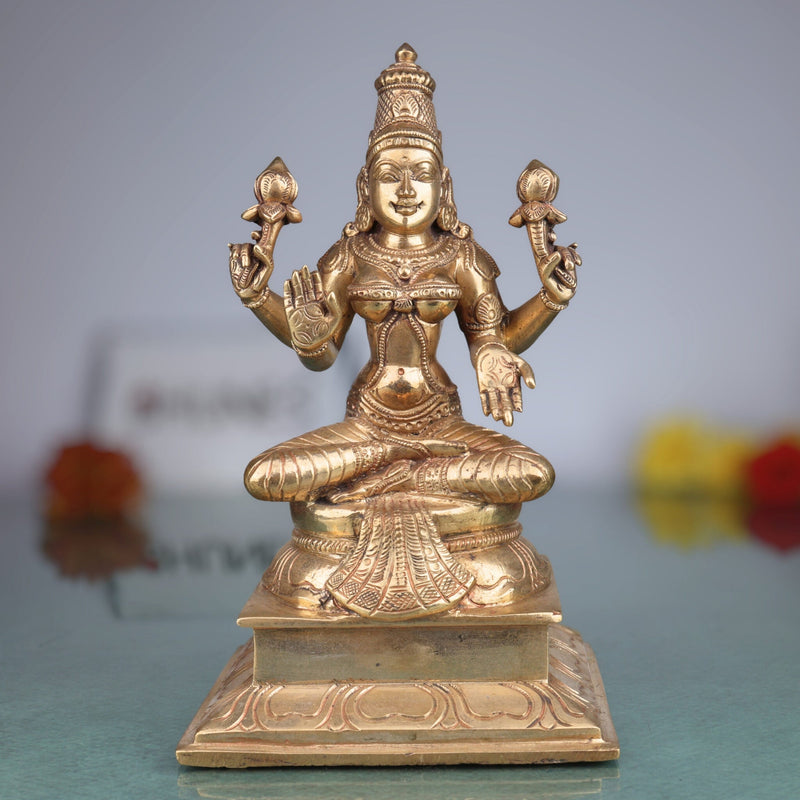 Handcrafted Panchaloha Mahalakshmi Idol | Pure Bronze Kamala Devi Murti | South Indian Chola Art Sri Lakshmi Statue for Home, Temple & Diwali Puja,Gold, 8 Inch, 1 Piece