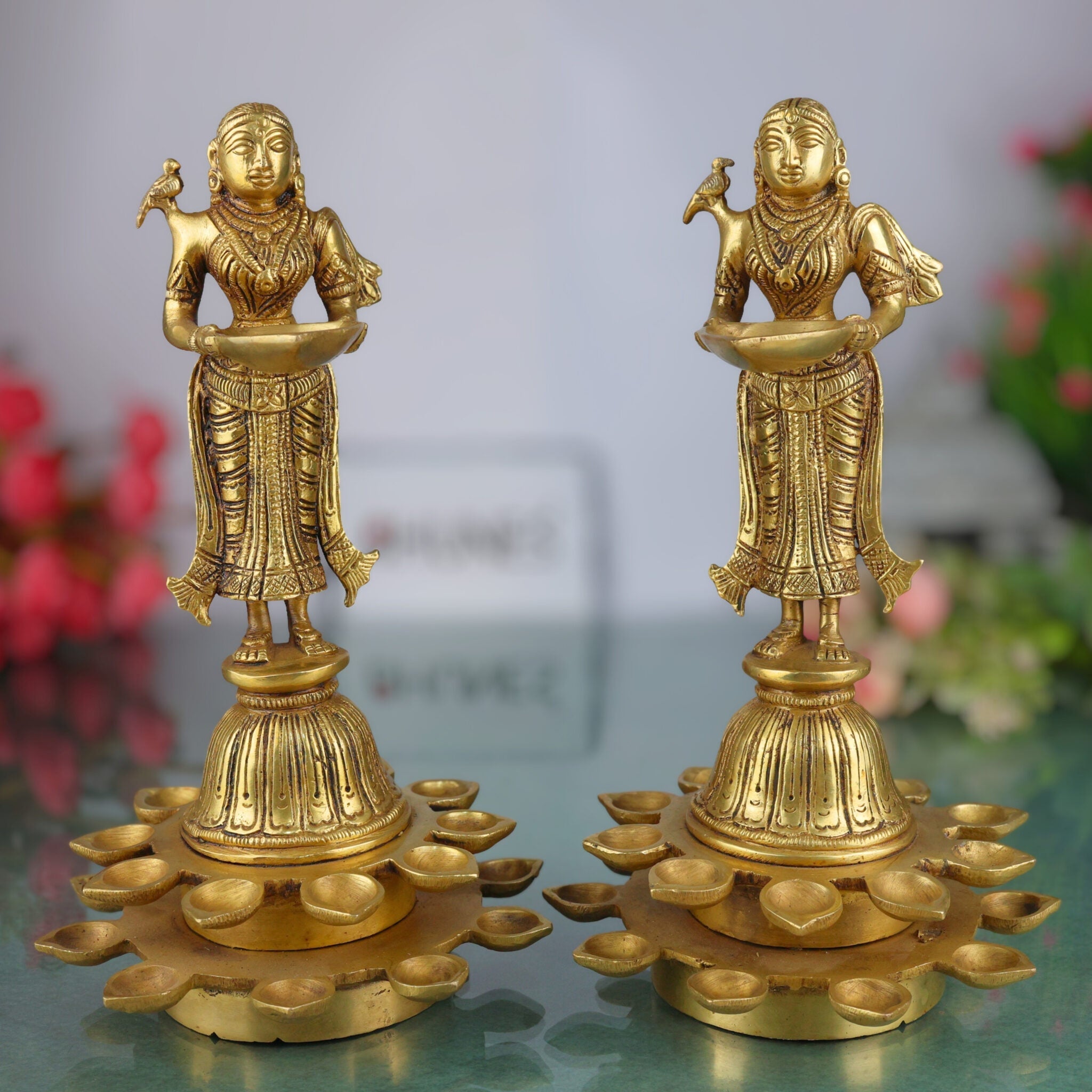 Brass Diya Lady Deepalakshmi Idol, Deepa Lakshmi Statue, Kuthu Vilakku Lady, Pital Deepam Lakshmi Set Of 2,Gold, 11 Inch, 2Piece