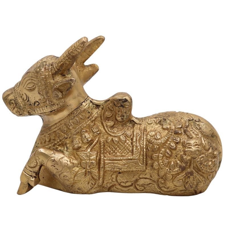 Brass Nandi Idol | Peetal Vrishabha Statue | Basava Bull Showpiece | Shiva Vahana Decorative Idol for Home Temple & Pooja,Gold, 4 Inch, 1 Piece