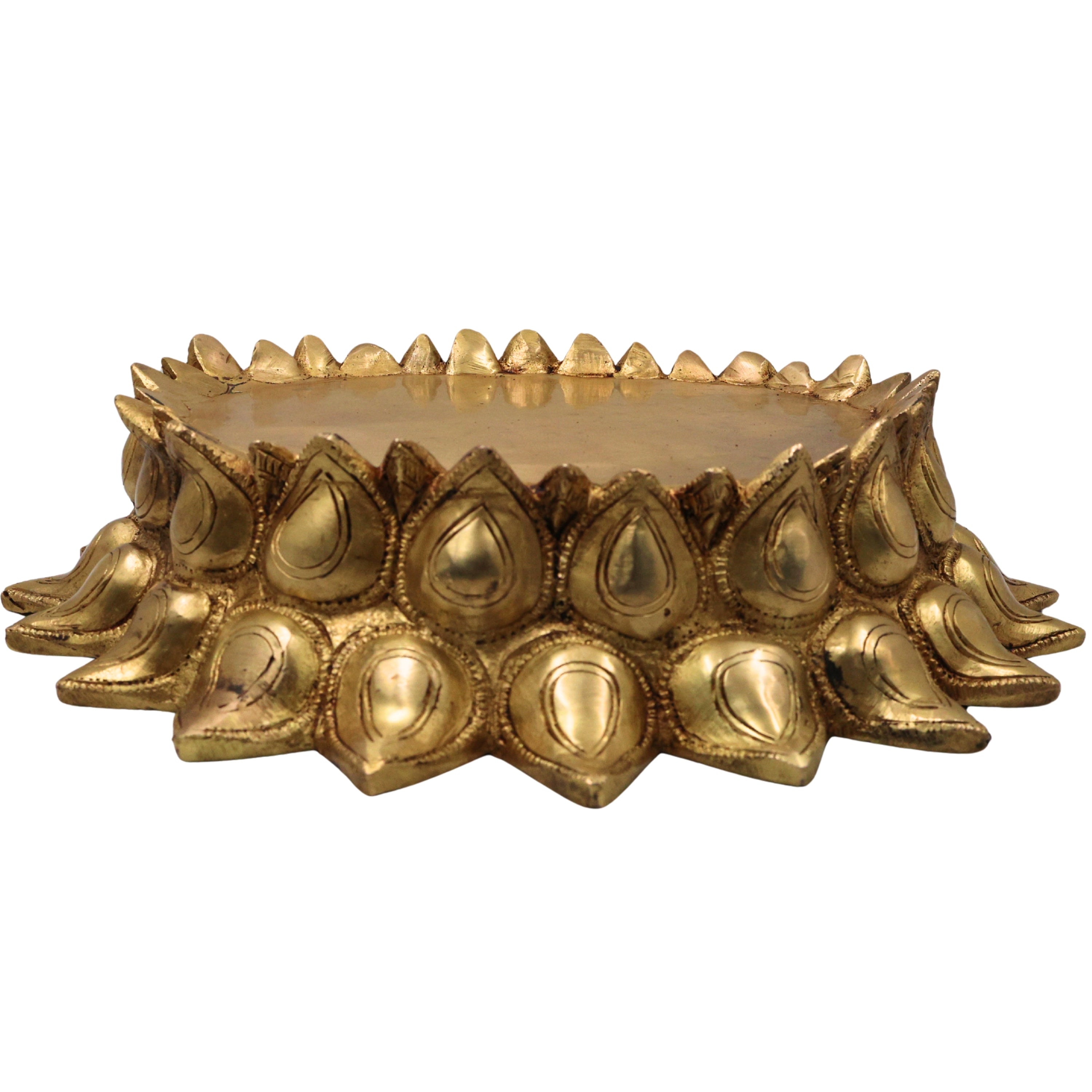 Bhunes Brass Lotus Shaped Pooja Chowki for Kalash and Deity, Handcrafted Mandir Bajot, Big Kamal Sinhasan Stand, Devotional Brass Platform for Temple, Home Decor, Rituals, Gold, 3 Inch, 1 Piece