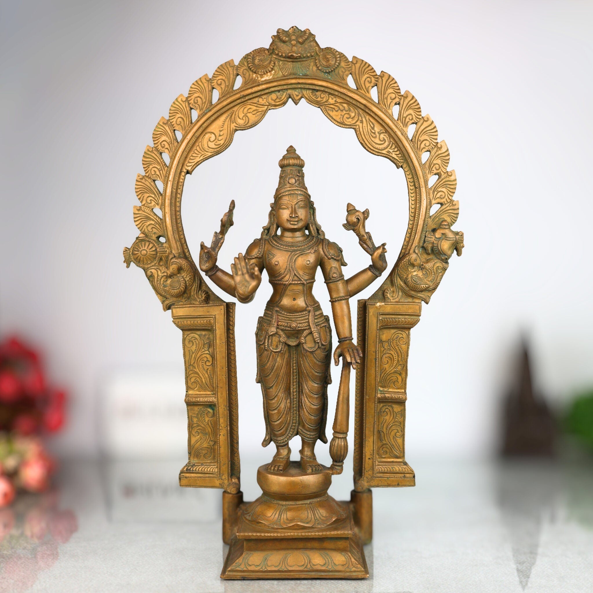 Handcrafted Bronze Vishnu Idol with Prabhavali – Authentic Panchaloha Narayana Statue, Govinda Murti for Pooja & Temple Decor,Brown, 20 Inch, 1 Piece