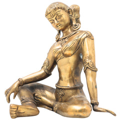 Brass Parvati Face Idol, Gauri Uma Mahadevi Shailaputri Murti for Puja, Decor & Spiritual Gifts,Gold, 9 Inch, 1 Piece