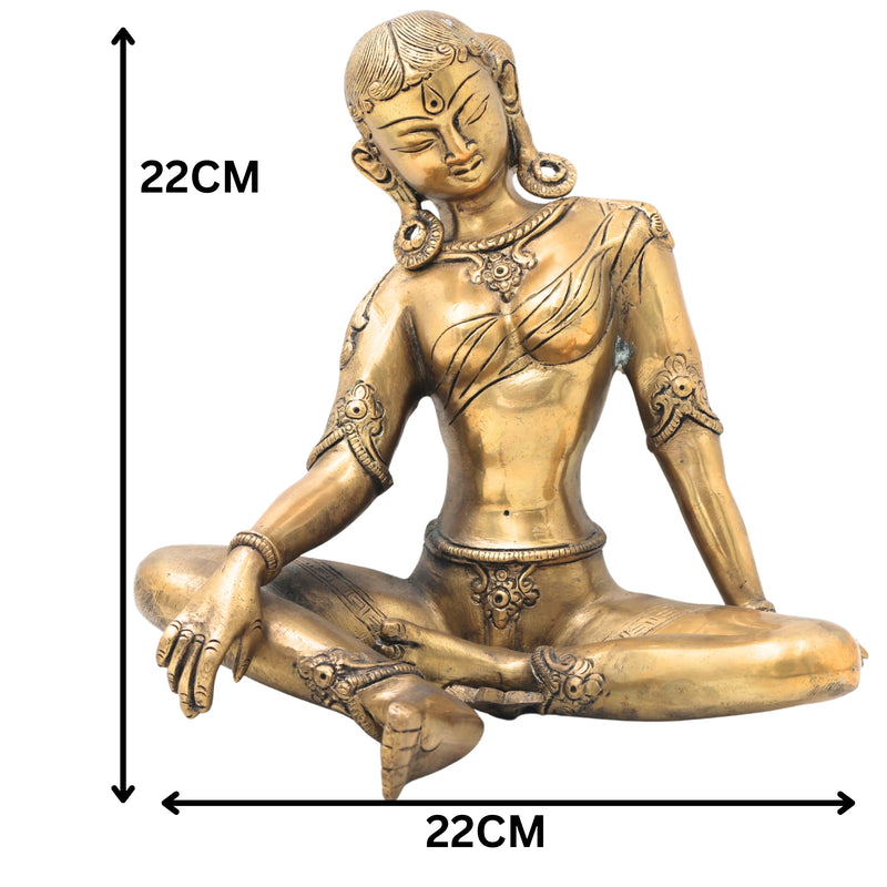 Brass Parvati Face Idol, Gauri Uma Mahadevi Shailaputri Murti for Puja, Decor & Spiritual Gifts,Gold, 9 Inch, 1 Piece