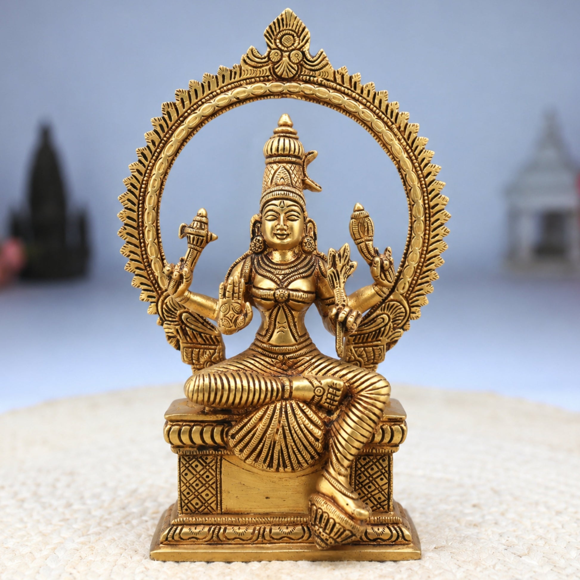 Brass Rajarajeshwari Idol, Sri Lalita Tripurasundari Devi Statue, Raja Rajeswari Amman Murti, Shodashi Kamakshi Bhuvaneshwari Brass Sculpture, Statue,Gold, 10 Inch, 1 Piece