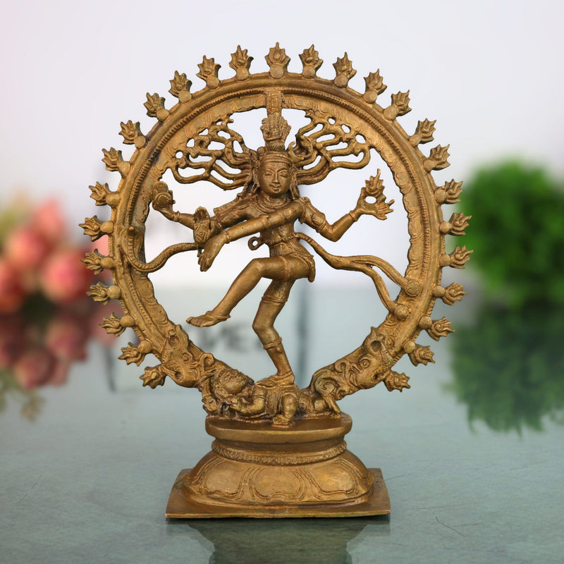 Bronze Nataraja Murti, Panchaloha Dancing Shiva Idols, Natraja Statue, Natraj Silai,Gold, 6 Inch, 1 Piece