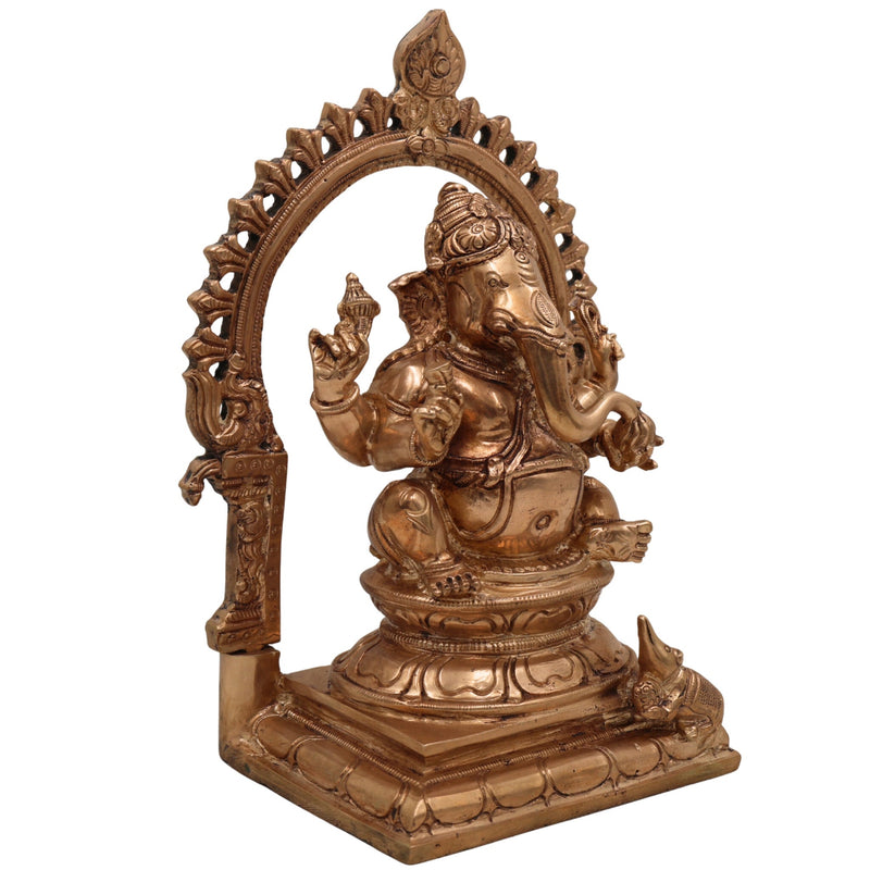 Handcrafted Bronze Ganesha Idol in Panchaloha, Vinayaka Ganapati Murti for Home Temple, Traditional Chola Art Pillaiyar Statue, Gold, 8.5 Inch, 1 Piece