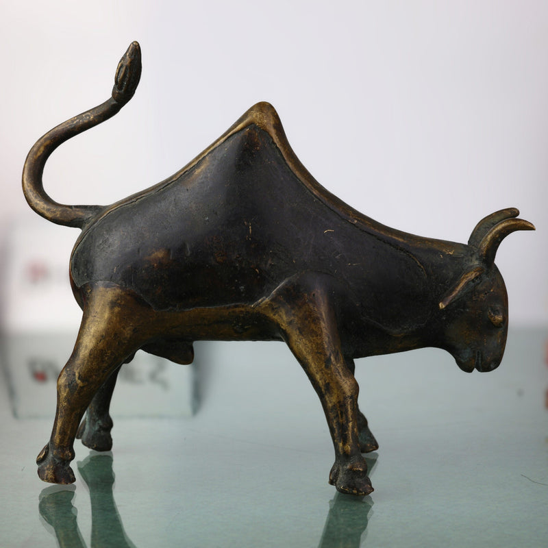 Brass Bull Idol | Nandi Statue | Vrishabha Ox Sculpture | Kamadhenu Brass Showpiece | Peetal Ox Figurine | Ashtadhatu Bull Decor,Black, 5.5 Inch, 1 Piece