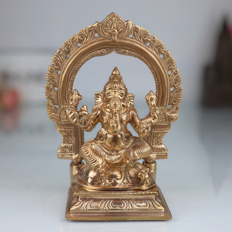 Handmade Bronze Ganesha Idol, Panchaloha Vinayaka Ganapati Murti, Chola Art Pillaiyar Statue for Home Temple & Pooja Decor,Gold, 6 Inch, 1 Piece