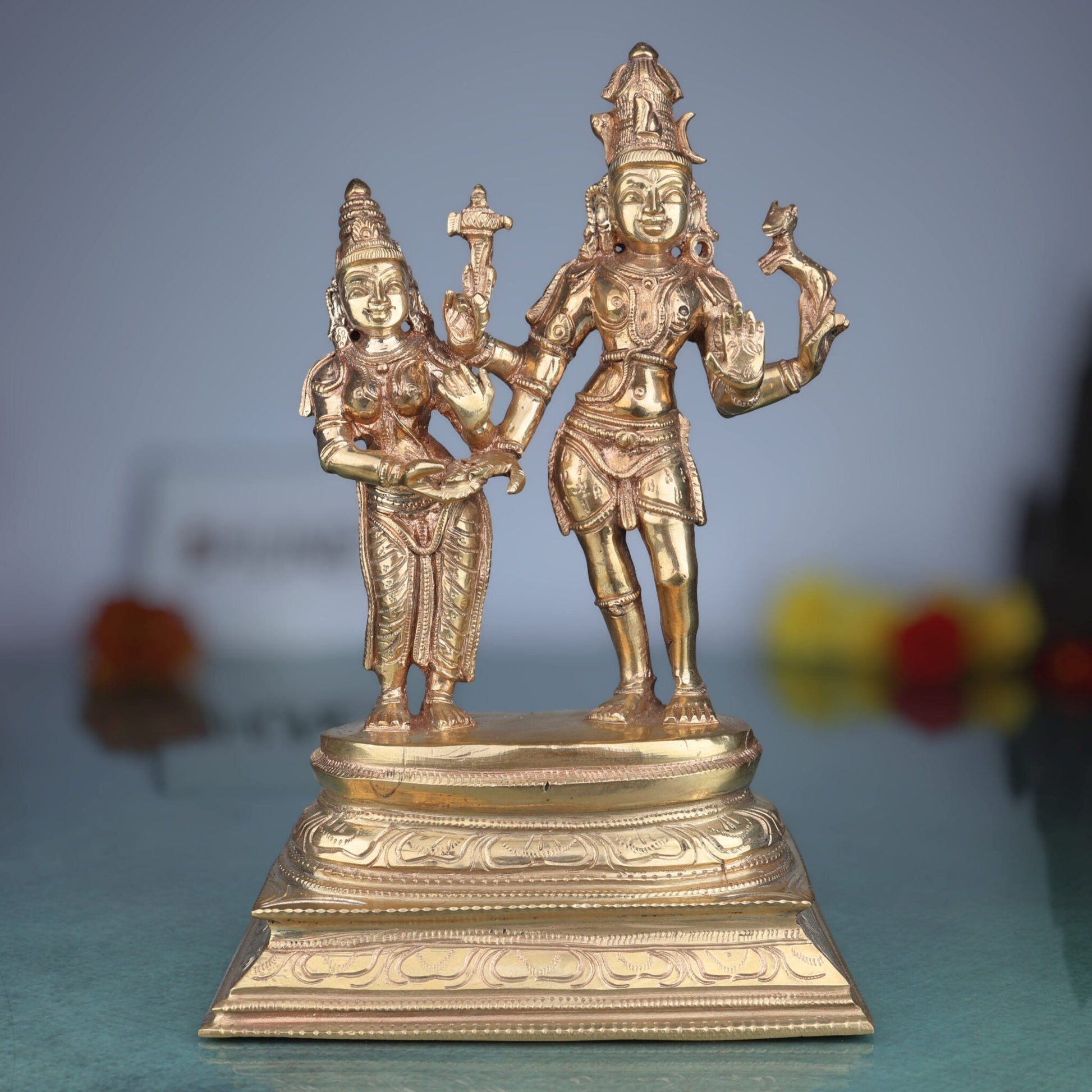 Handcrafted Panchaloha Bronze Shiva Parvathi Idol – Uma Maheshwara Gauri Shankar Ardhanarishvara Shiv Shakti Murti | Chola Art South Indian Temple Sculpture,Gold, 10.5 Inch, 1 Piece