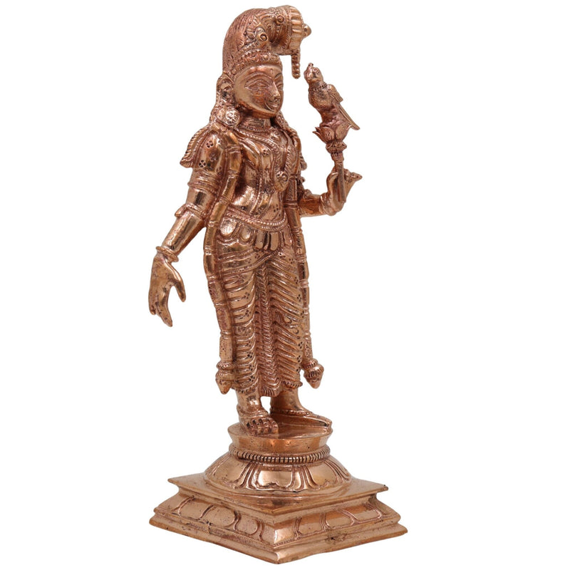 Bronze Meenakshi Amman Idol, Handcrafted Panchaloha Goddess Statue, Chola Art Murti, Divine Meenakshi Parvati Figurine,Gold, 7 Inch, 1 Piece