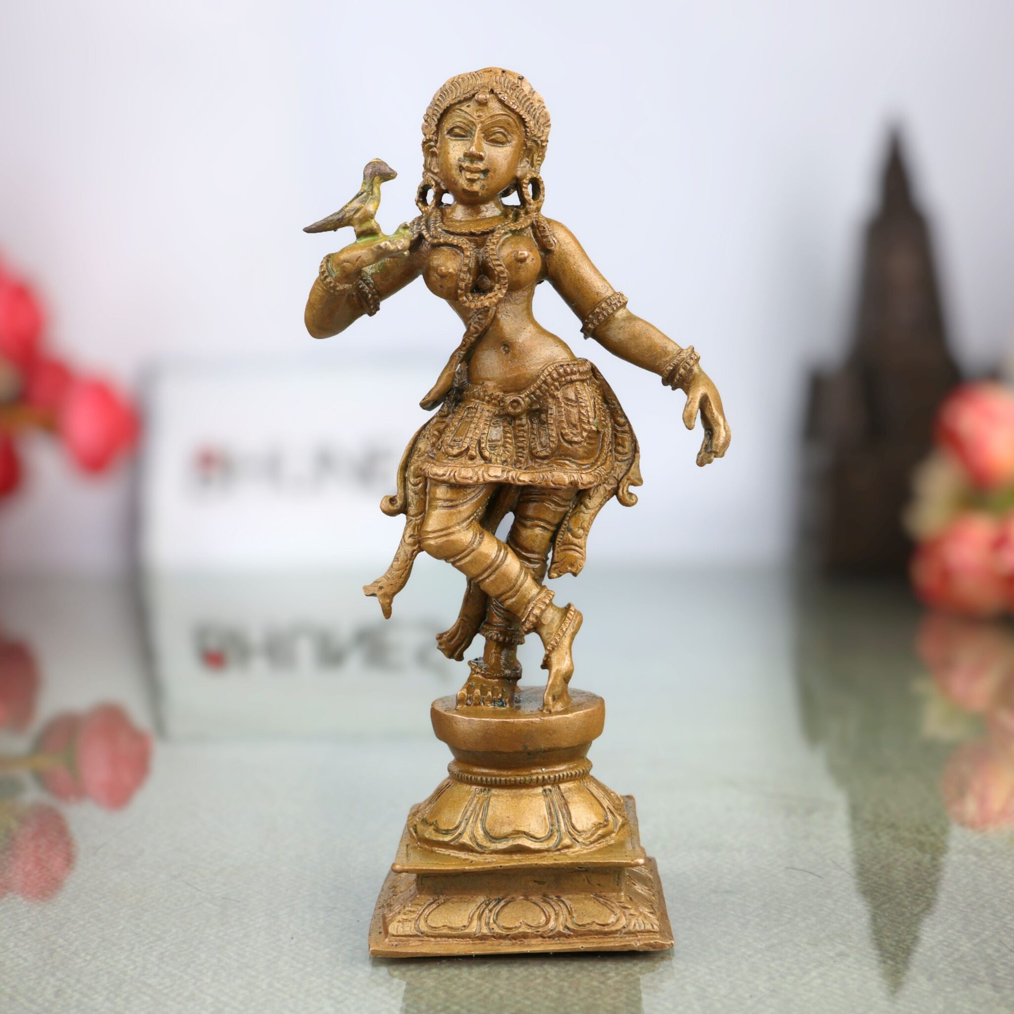 Bronze Apsara Sculpture – Handcrafted Chola Art Panchaloha Idol, Celestial Dancer, Devangana, Gandharvi, Ethereal Nymph, Temple & Home Decor, Brown, 5.5 Inch, 1 Piece