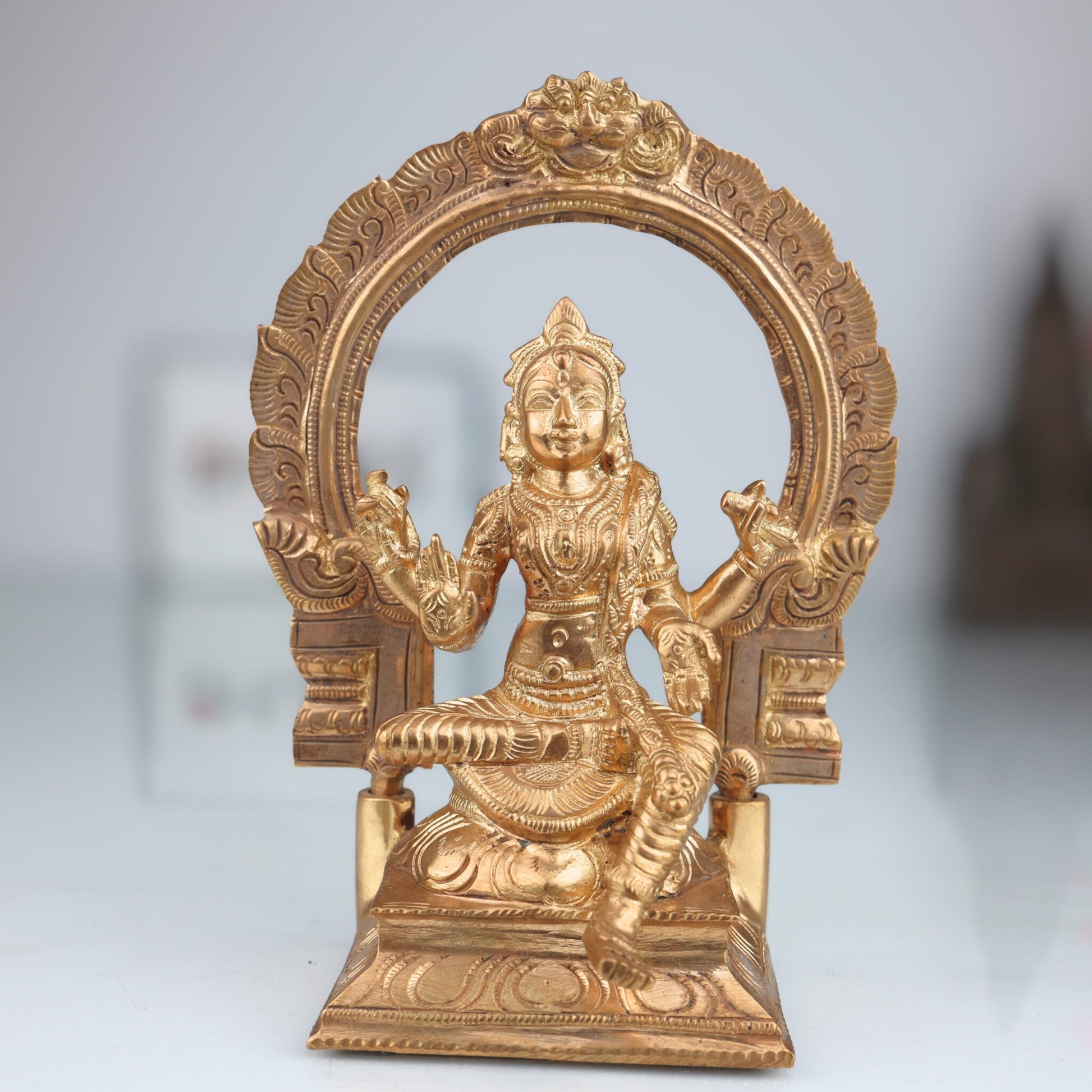 Handcrafted Bronze Rajarajeshwari Idol | Tripurasundari Lalita Devi Panchaloha Sculpture | South Indian Chola Art Goddess Murti for Pooja & Decor,Gold, 6.5 Inch, 1 Piece