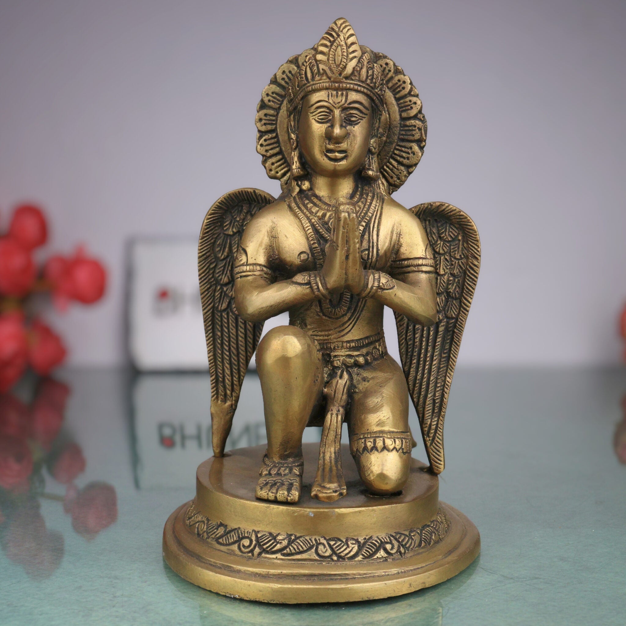 Brass Garuda Deva Idol | Vishnu Vahana Suparna Murti | Pital Garuda Swamy Statue for Home Temple & Pooja Decor,Gold, 9.5 Inch, 1 Piece