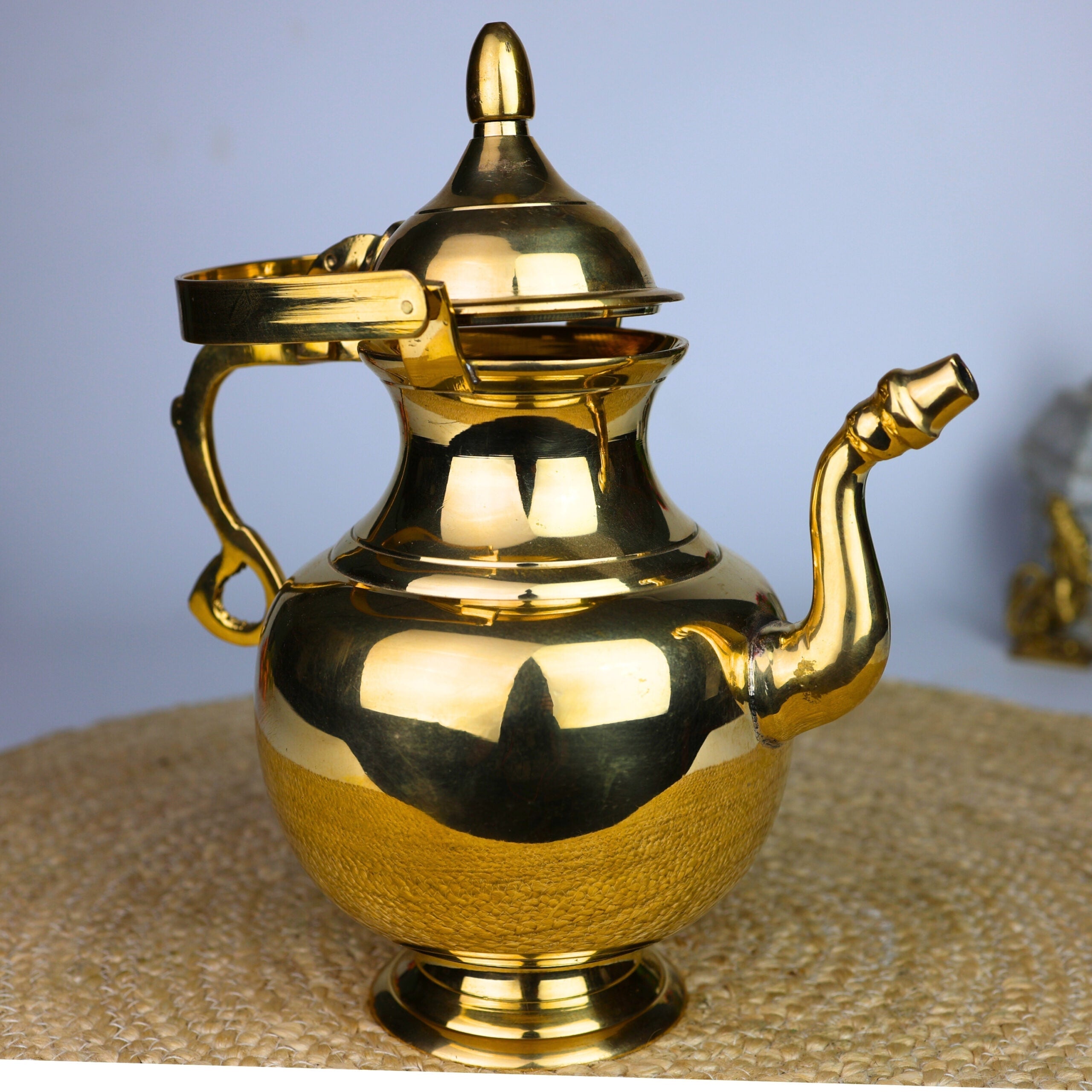 Bhunes Brass Water Loota, Kamandal, Kalash, Jal Lota, Pooja Cambu, Lotiya, Stoup, Religious Kalash, Gangajali, Pooja Water Vessel, Gold, 10.5 Inch, 1 Piece