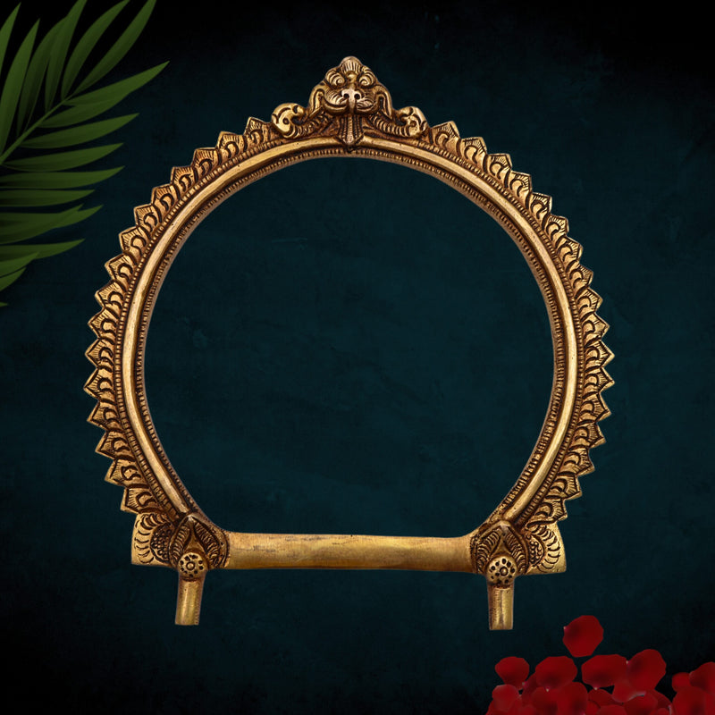 Bhunes Brass Round Prabhavali Arch Frame – Kirtimukha Tiruvachi Wall Hanging for Deity | Prabhawali Prabhaval for Temple & Home Decor, Gold, 8 Inch, 1 Piece