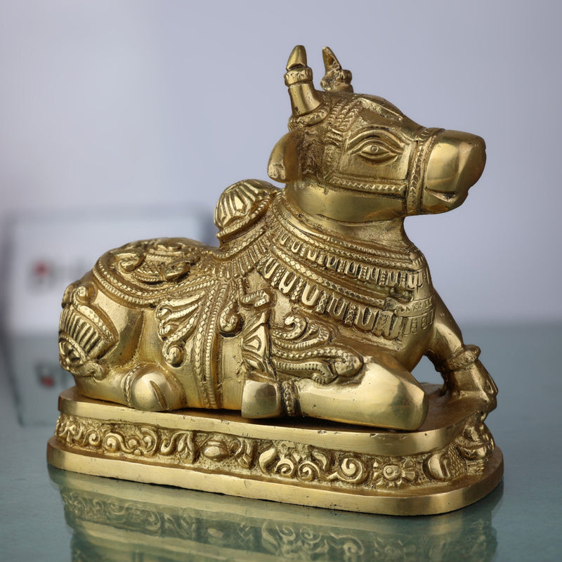 Handmade Brass Nandi Idol – Nandikeshwara Basava Statue, Shiva’s Bull Figurine for Home, Temple & Puja Decor,Gold, 6.5 Inch, 1 Piece