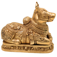 Handmade Brass Nandi Idol – Nandikeshwara Basava Statue, Shiva’s Bull Figurine for Home, Temple & Puja Decor,Gold, 6.5 Inch, 1 Piece