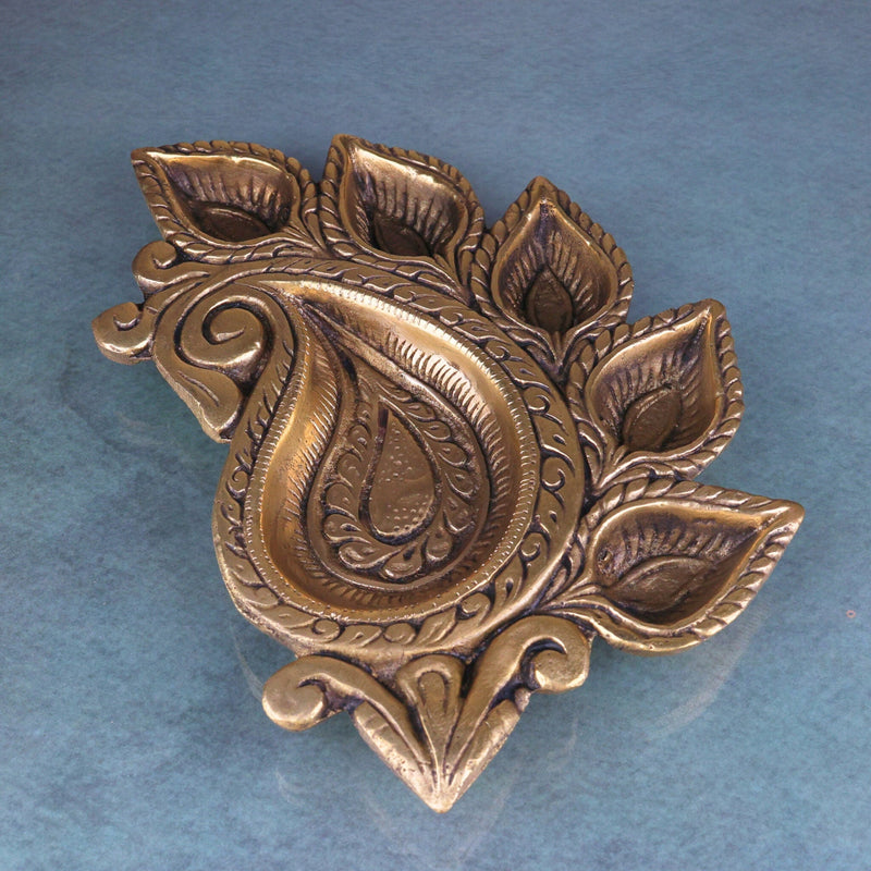 Bhunes Brass Lamps, Diya, Deepa, Lamps, Poja Lamps, Hanging Lamps, Brass Lamps, Deepam,Gold, 1 Inch, 1 Piece