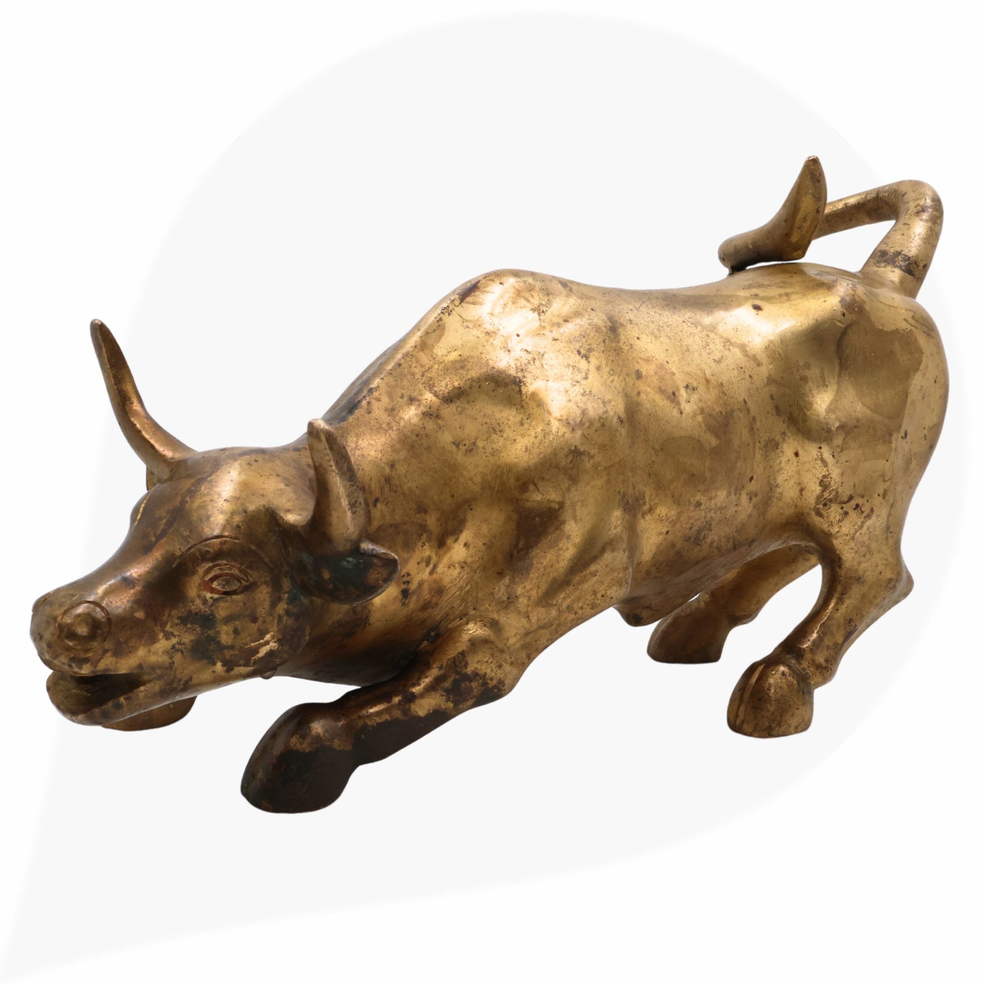 Brass Handmade Nandi Bull Idol – Vrishabha Basava Sculpture for Home, Temple & Office Decor,Gold, 7.5 Inch, 1 Piece