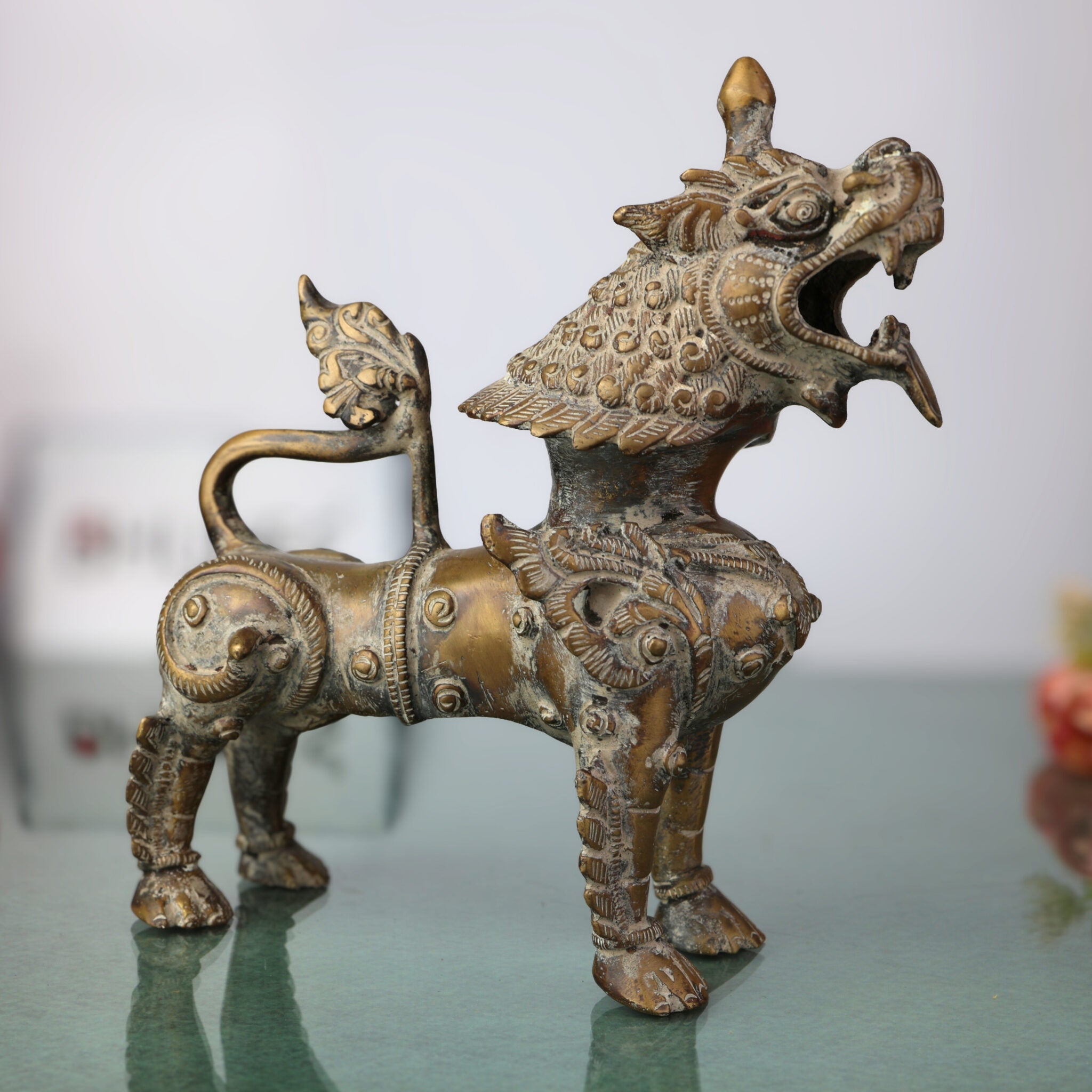 Brass Singha Idol, Yali Statue, Foo Dog, Guardian Lion, Temple Lion, Shishi, Feng Shui Lion, Peetal Lion Sculpture for Home & Office Decor,Black, 7 Inch, 1 Piece