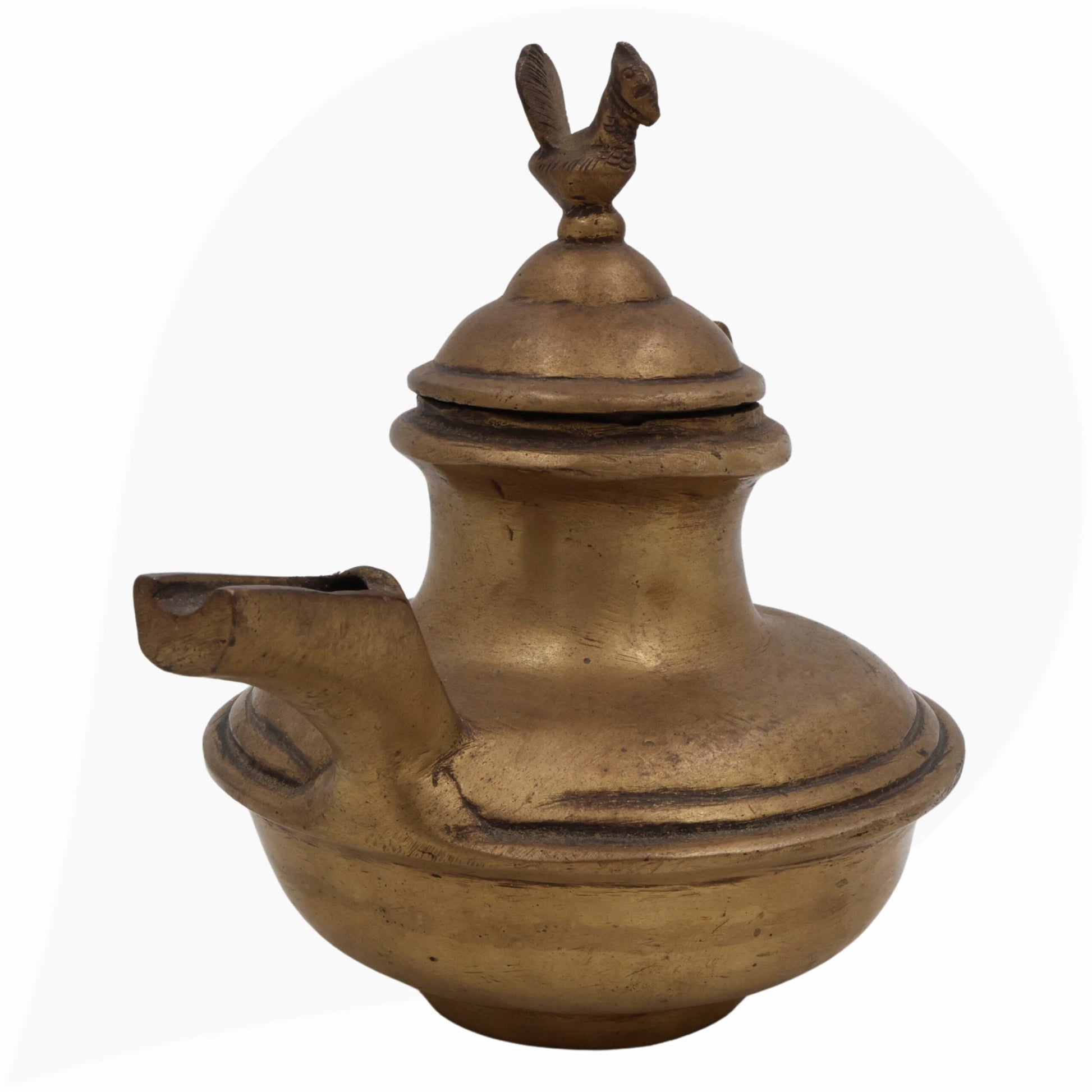 Brass Antique Oil Lamp Deepam, Traditional Kerala Nilavilakku Diya, Vintage Pital Peetal Pooja Deepam, Gold, 6 Inch, 1 Piece