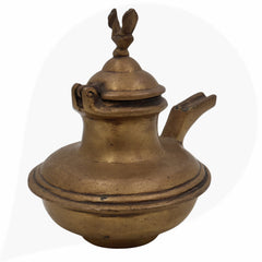 Brass Antique Oil Lamp Deepam, Traditional Kerala Nilavilakku Diya, Vintage Pital Peetal Pooja Deepam, Gold, 6 Inch, 1 Piece
