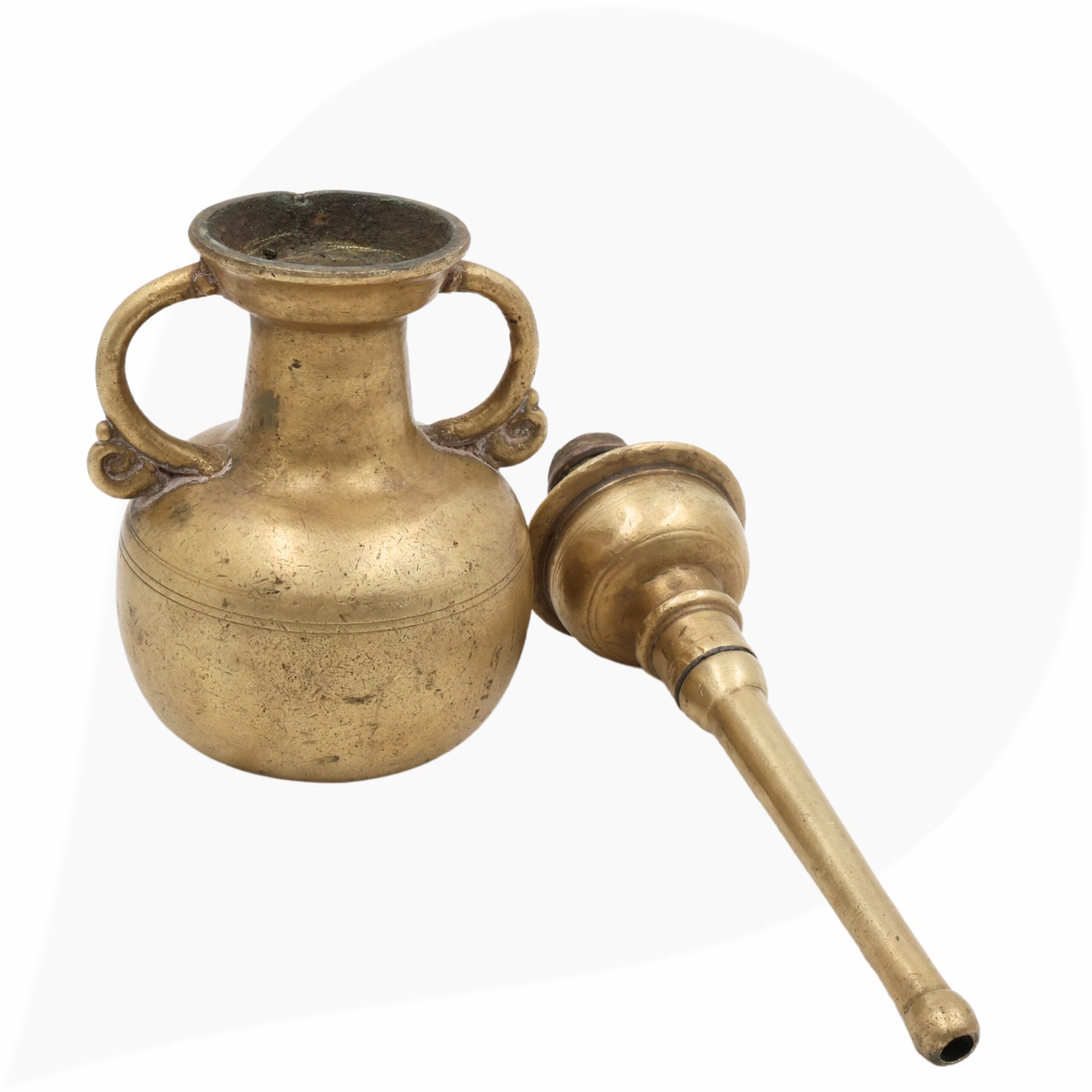 Brass Antique Oil Lamp, Handcrafted Diya, Kerala Nilavilakku, Temple Deepam, Vintage Brass Deepam, Ritual Pooja Lamp, Heritage Brass Diya,Black, 9.5 Inch, 1 Piece