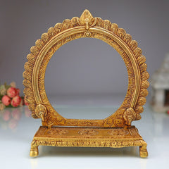 Bhunes Brass Chowki with Prabhavali, Deity Singhasan with Arch, Handmade Brass Peetha Bajot for Temple, Pooja Mandir & Home Decor, Gold, 10 Inch, 1 Piece