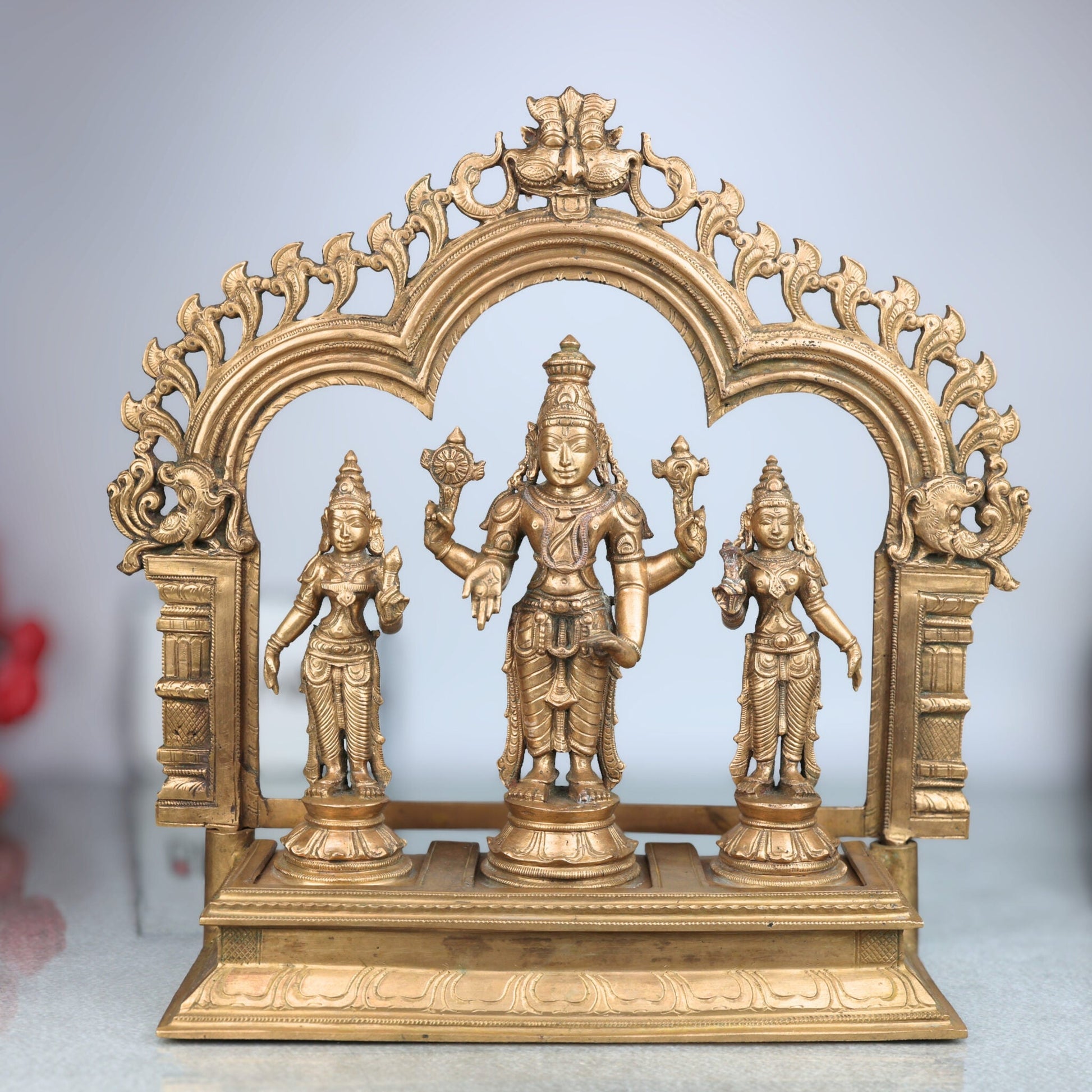 Handcrafted Panchaloha Bronze Vishnu Lakshmi Bhudevi Idol with Prabhavali & Peetam | Traditional Shrinivasa Murti for Temple & Home Pooja,Gold, 14 Inch, 1 Piece