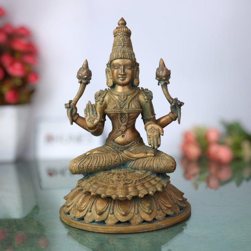 Handcrafted Panchaloha Mahalakshmi Idol | Bronze Sri Lakshmi / Kamala Devi / Narayani Statue for Pooja, Home & Temple Decor – 25cm,Brown, 10 Inch, 1 Piece
