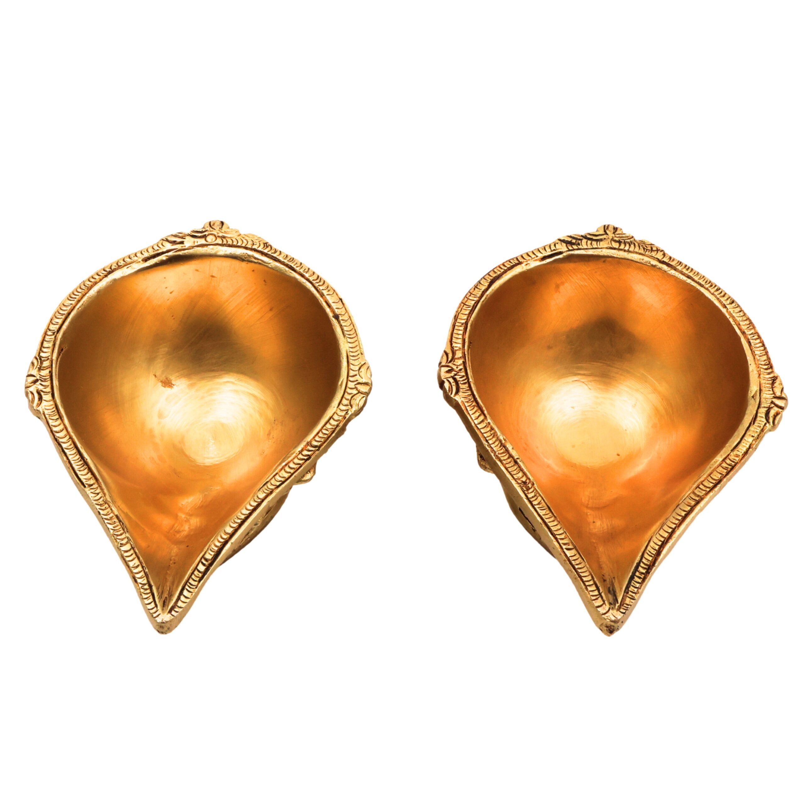 Bhunes Brass Diya Set of 2 – 2 Inch Handcrafted Designer Deepam, Pooja Lamps for Home Decor, Gold Finish, 2 Inch, 2 Piece