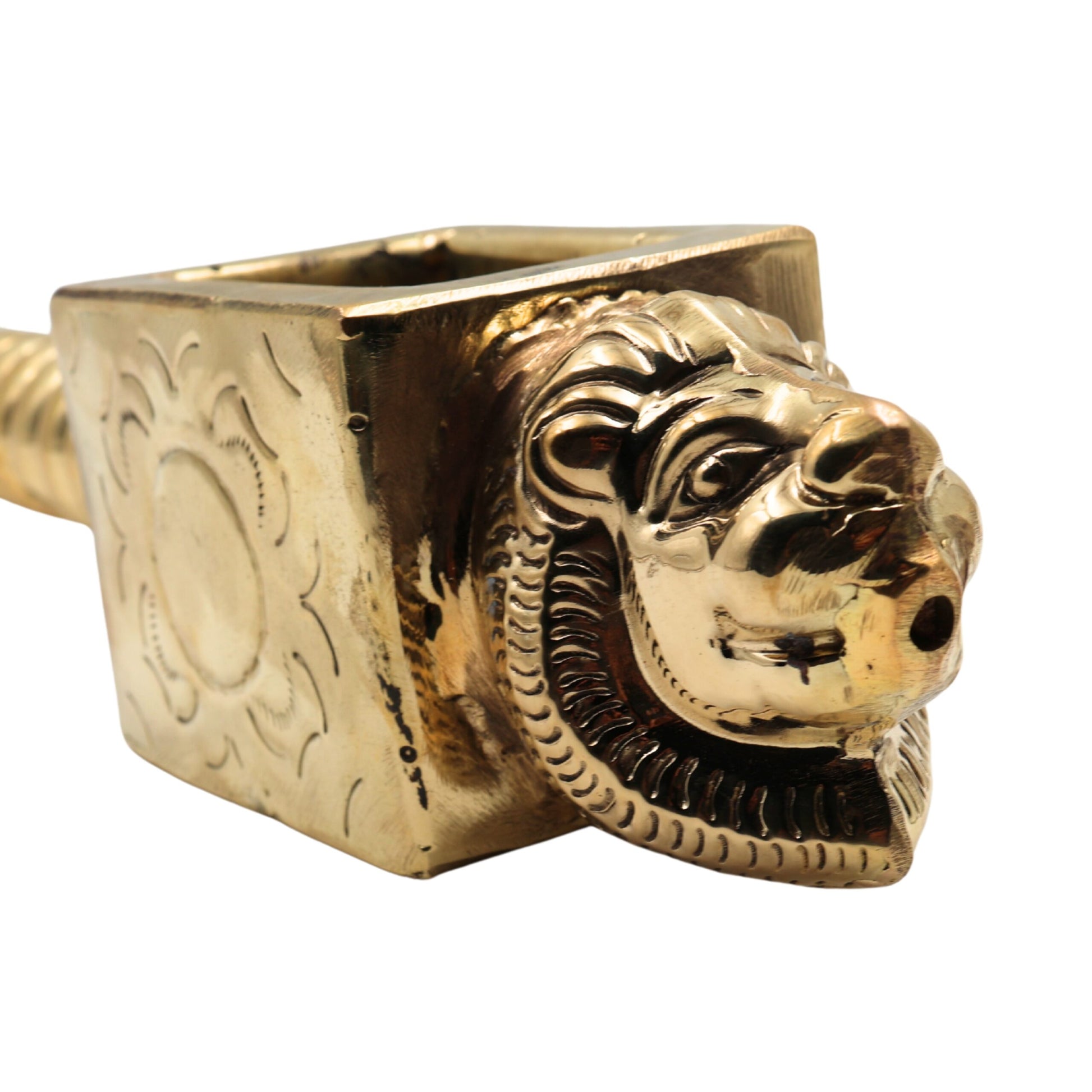 Brass Handcrafted Homa Sruk Yajna Spoon with Lion Face, Traditional Achamani Ladle for Havan, Agnihotra, and Vedic Pooja Rituals, Gold, 3 Inch, 1 Piece