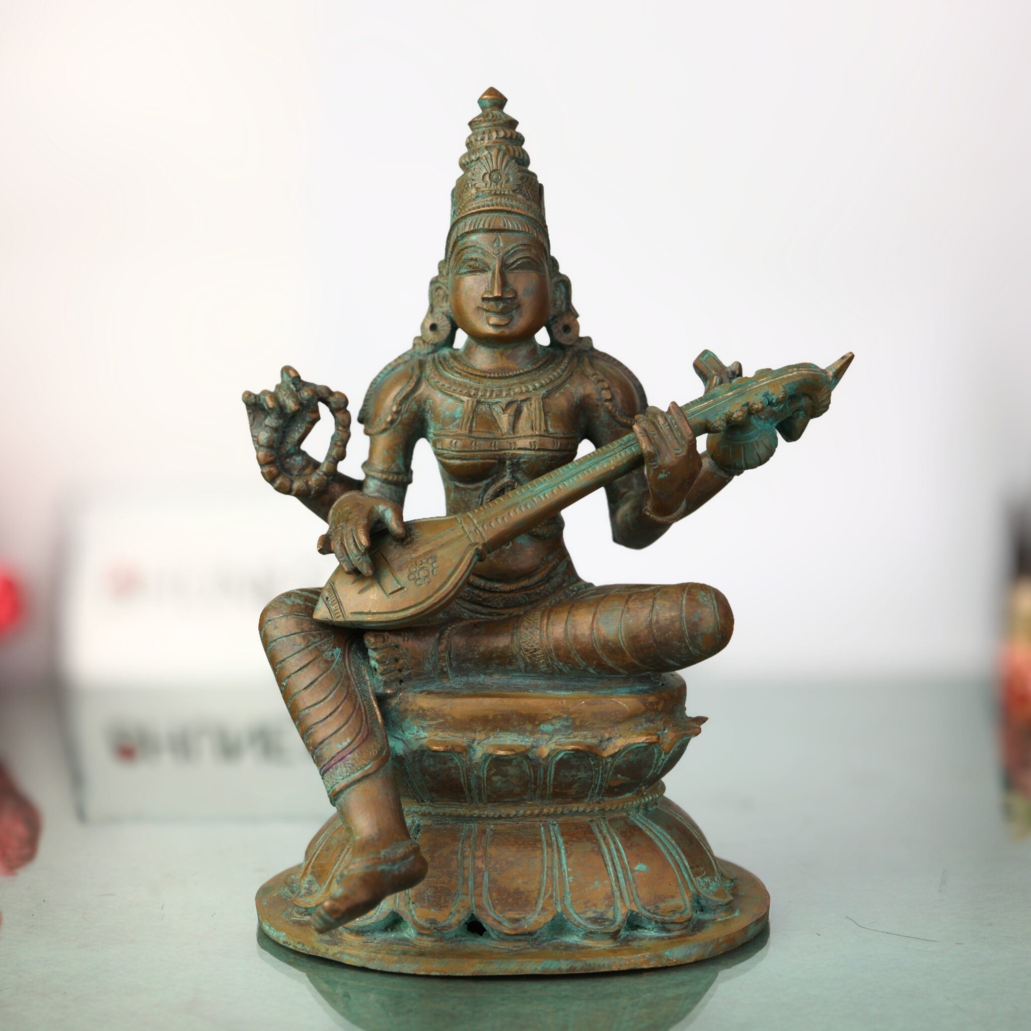 Bronze Panchadhatu Saraswati Murti, Vidya Devi Idol, Saraswati Statue for Home, Temple & Pooja Decor, Brown, 9 Inch, 1 Piece