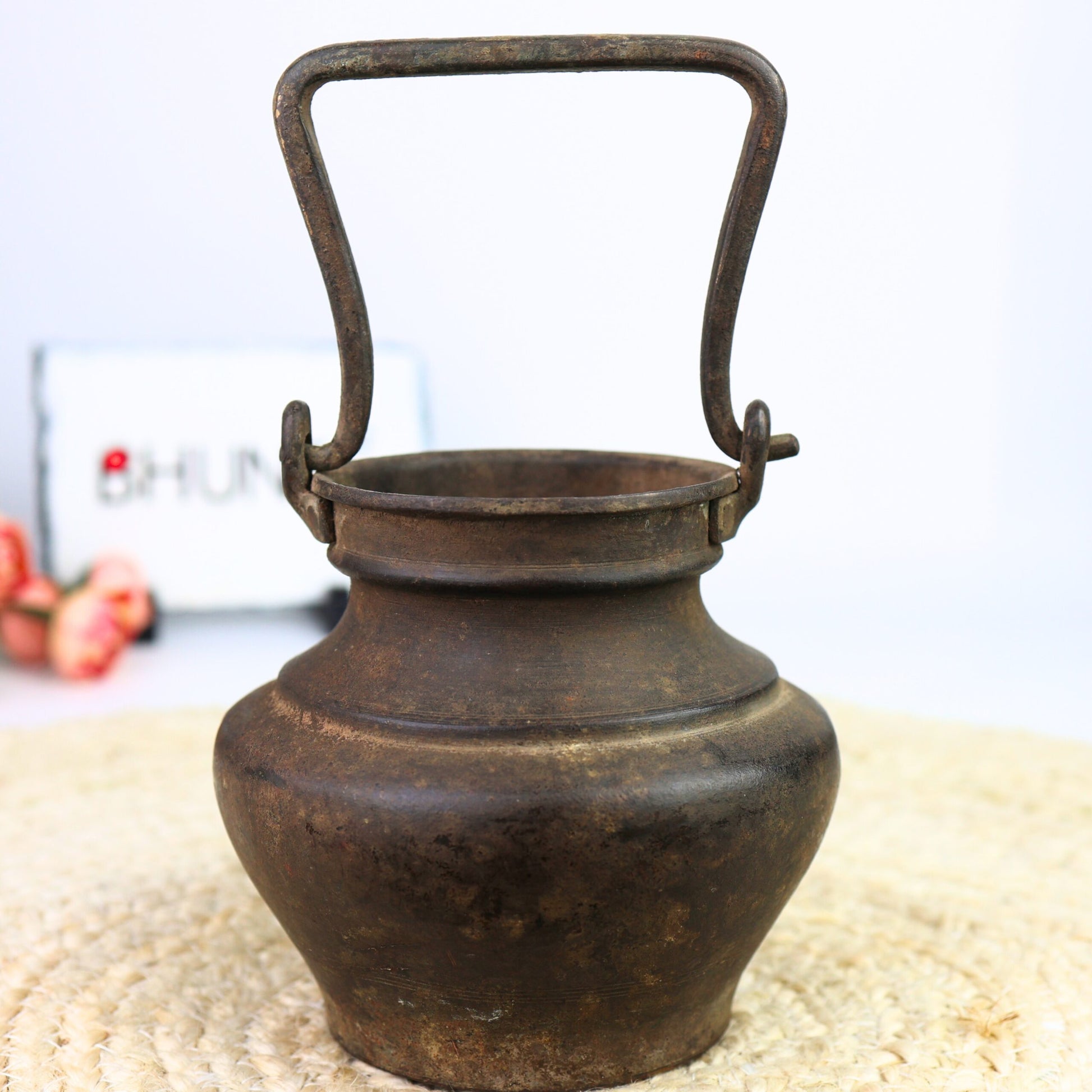 Bhunes Antique Brass Loota, Lota Poja Cambu, Water Loota, Jal Lota, Poja Cambu, Lotiya, Gangajali Stoup,Brown, 4.5 Inch, 1 Piece