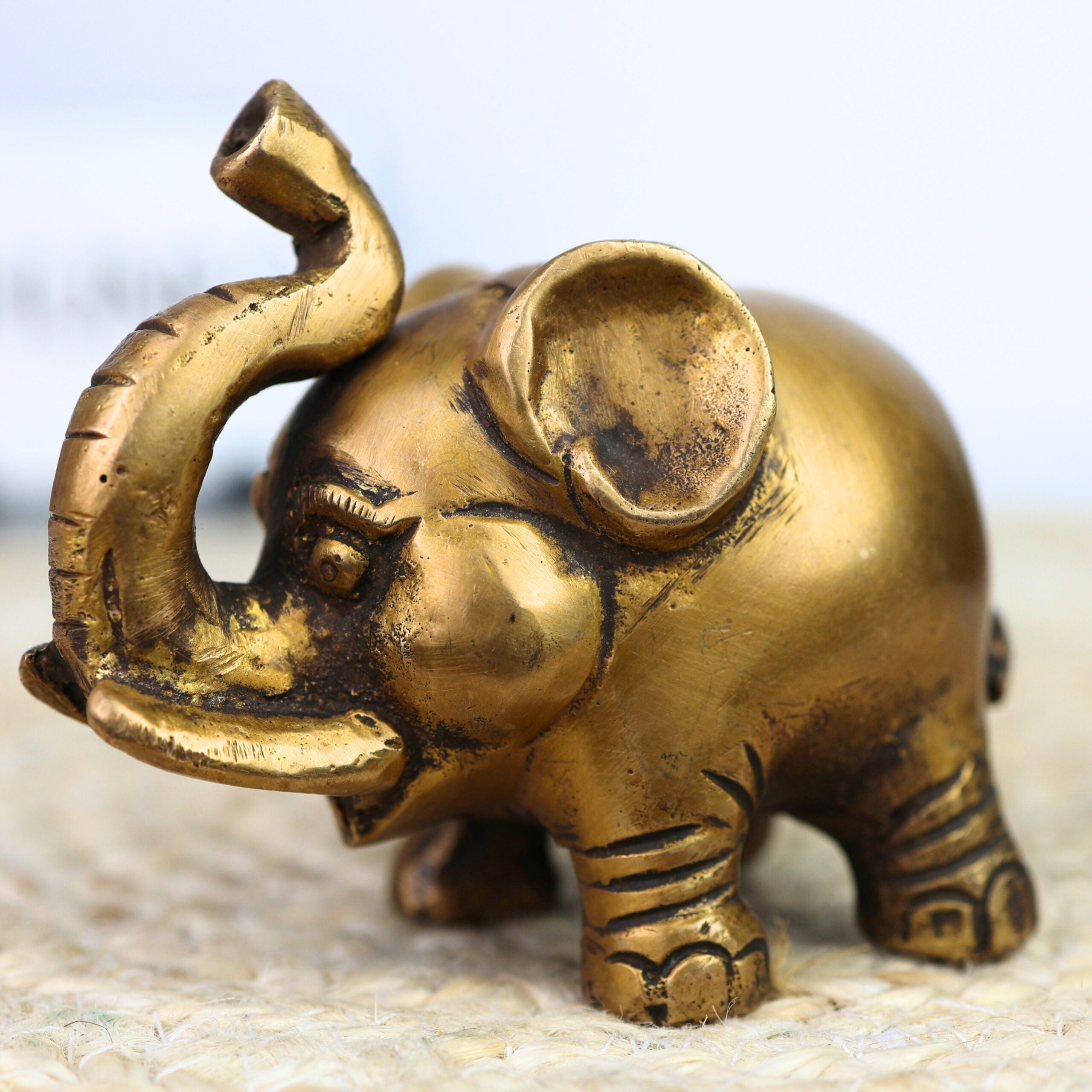Handcrafted Brass Elephant Idol | Peetal Hathi Murti Gajraj Statue | Pittal Gajendra Figurine for Vastu, Feng Shui, Home & Temple Decor,Gold, 3 Inch, 1 Piece