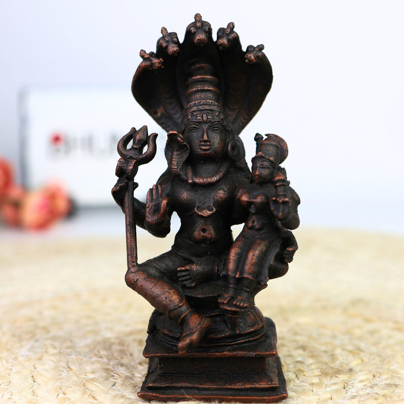 Pure Copper Shiva Parvati Idol | Uma Maheshwara Murti | Gauri Shankar | Ardhanarishwar | Shiv Shakti Statue for Pooja, Temple & Home Decor,Brown, 5.5 Inch, 1 Piece